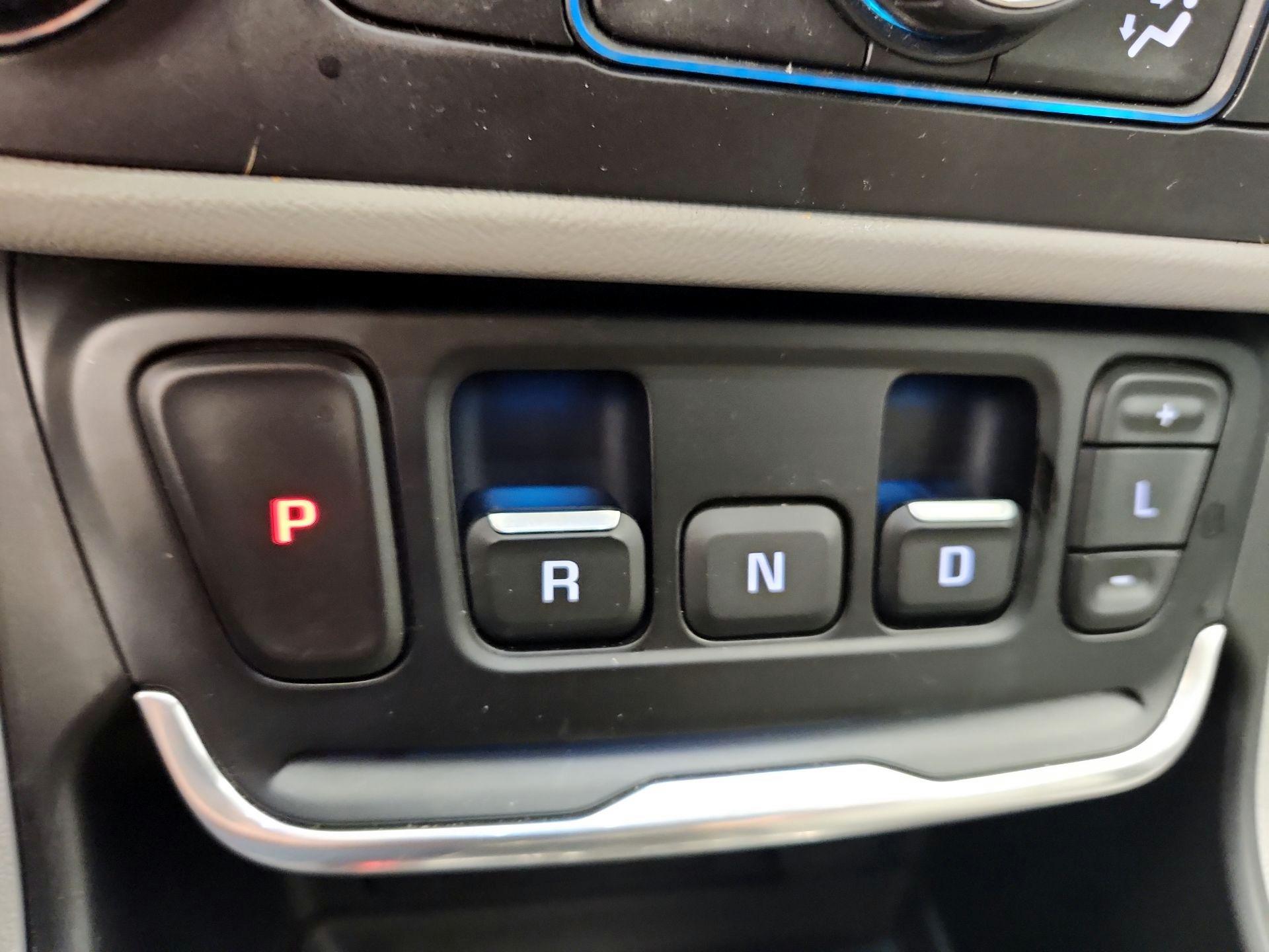 Thumbnail: 2021 GMC Terrain - 17