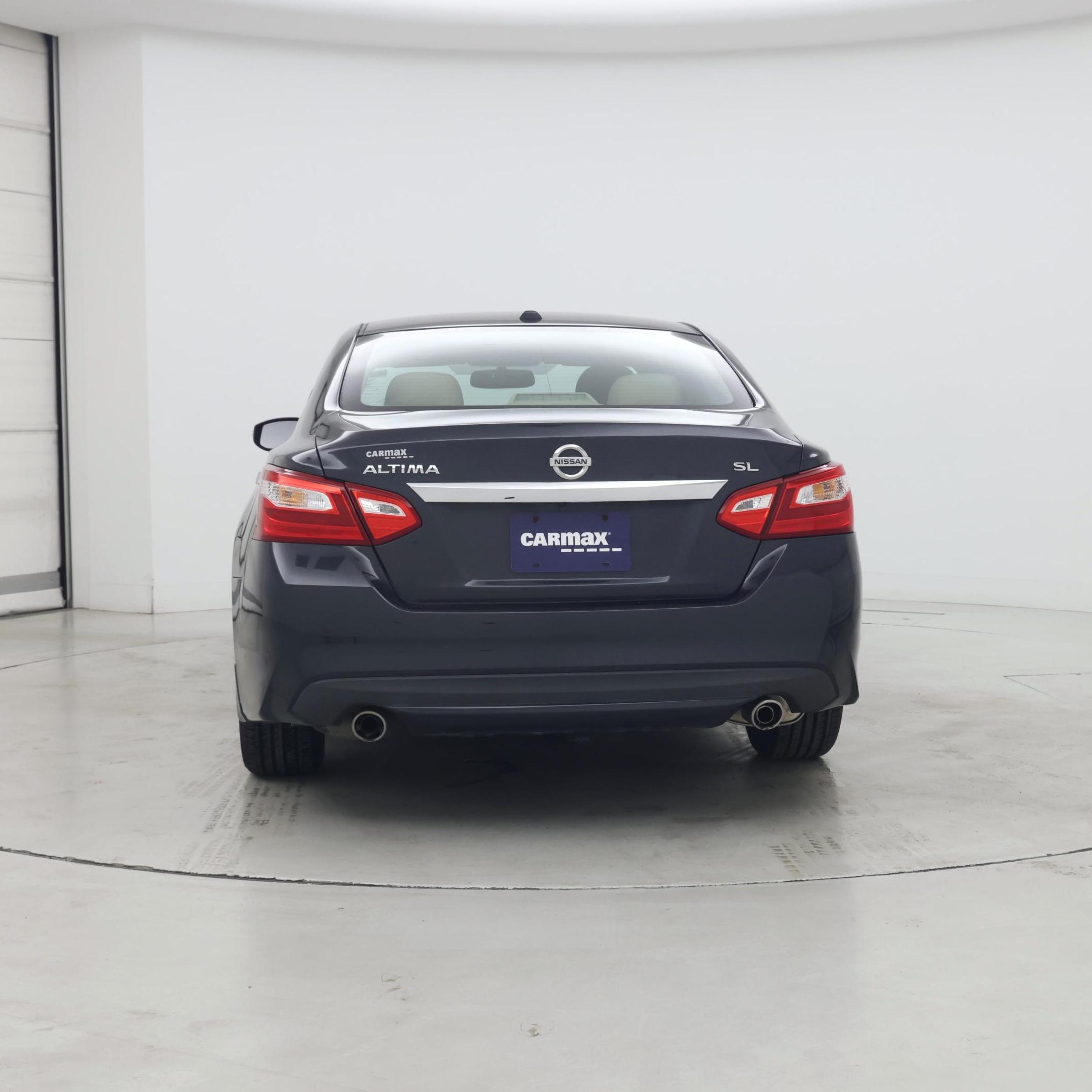 Thumbnail: 2016 Nissan Altima - 6