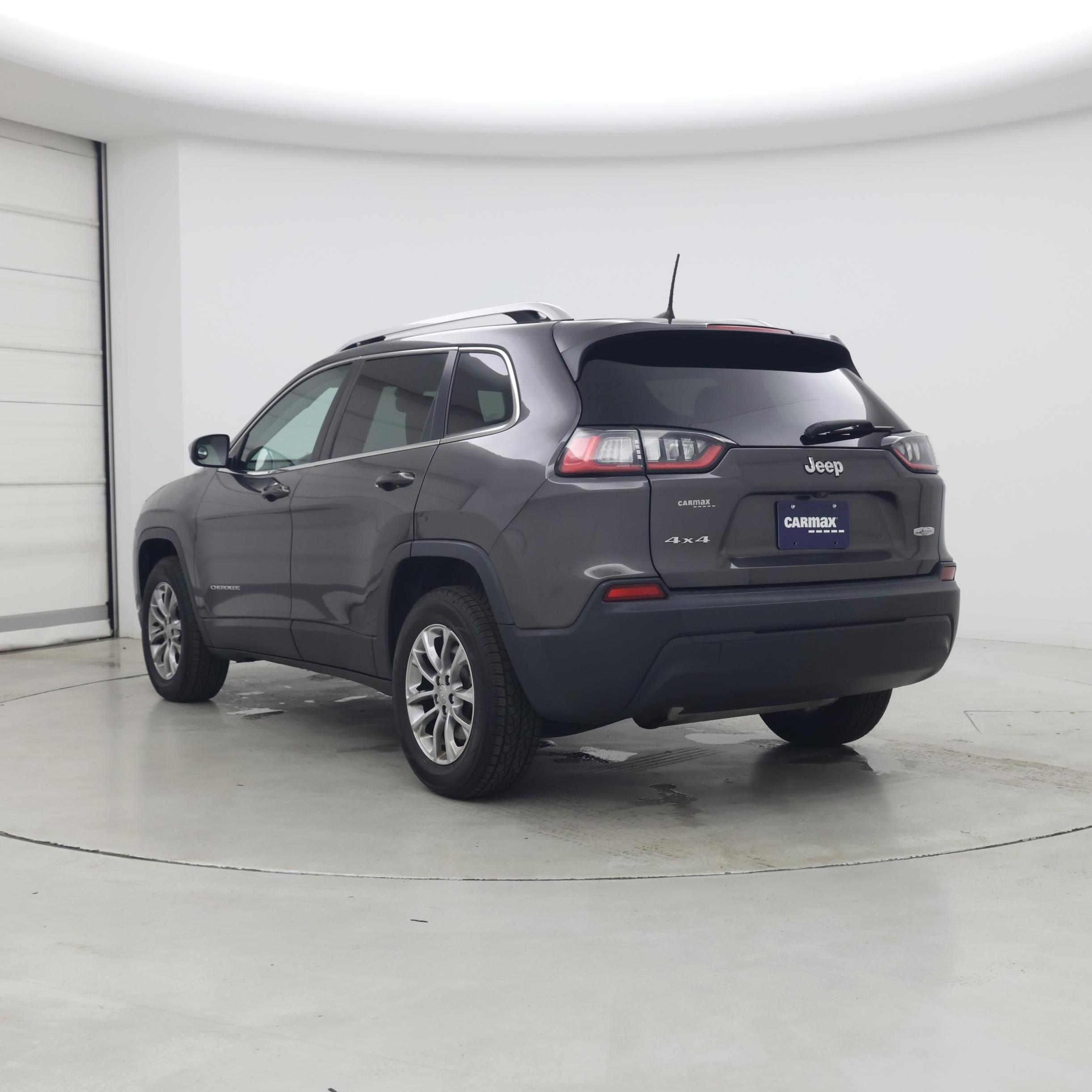 Thumbnail: 2019 Jeep Cherokee - 2