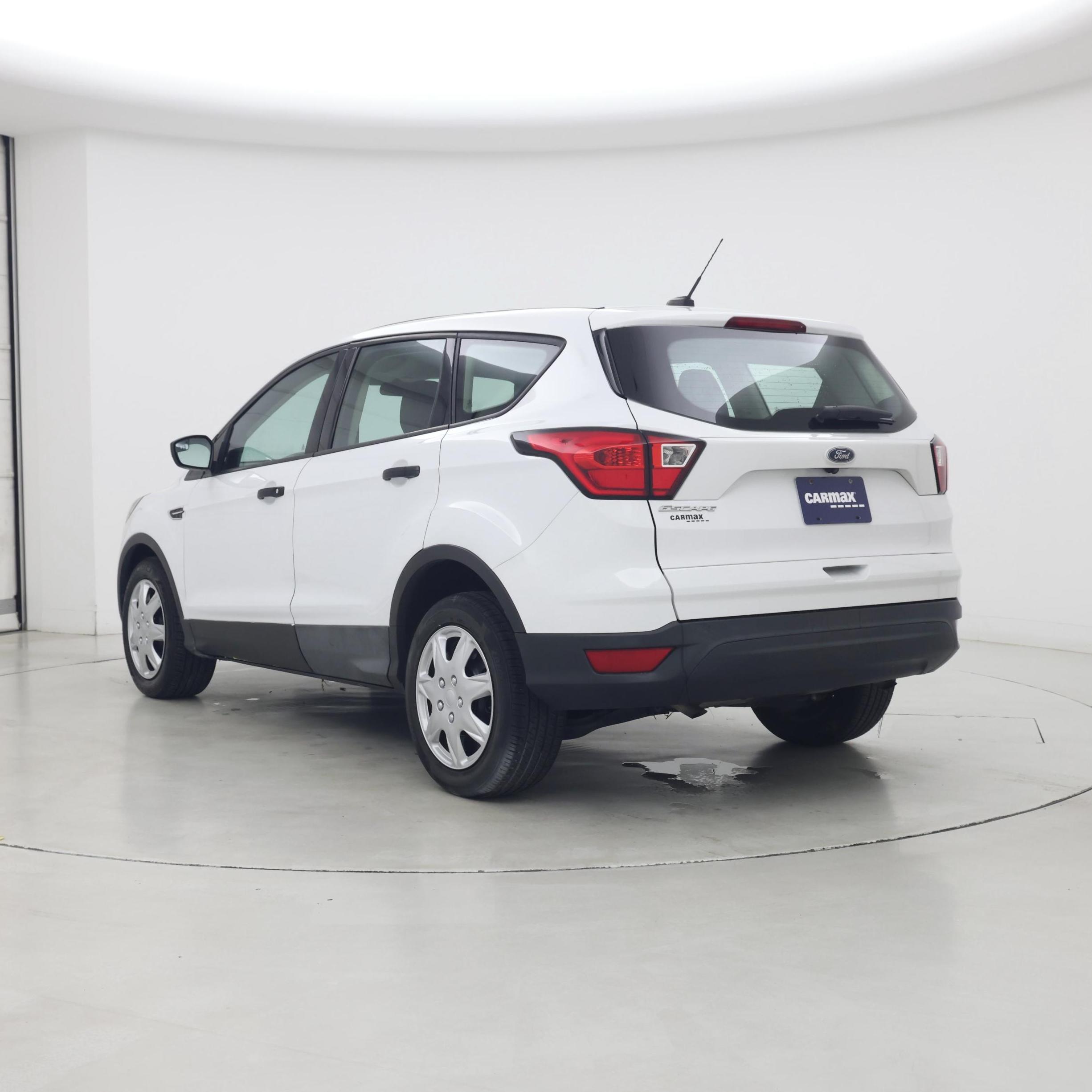 Thumbnail: 2019 Ford Escape - 2