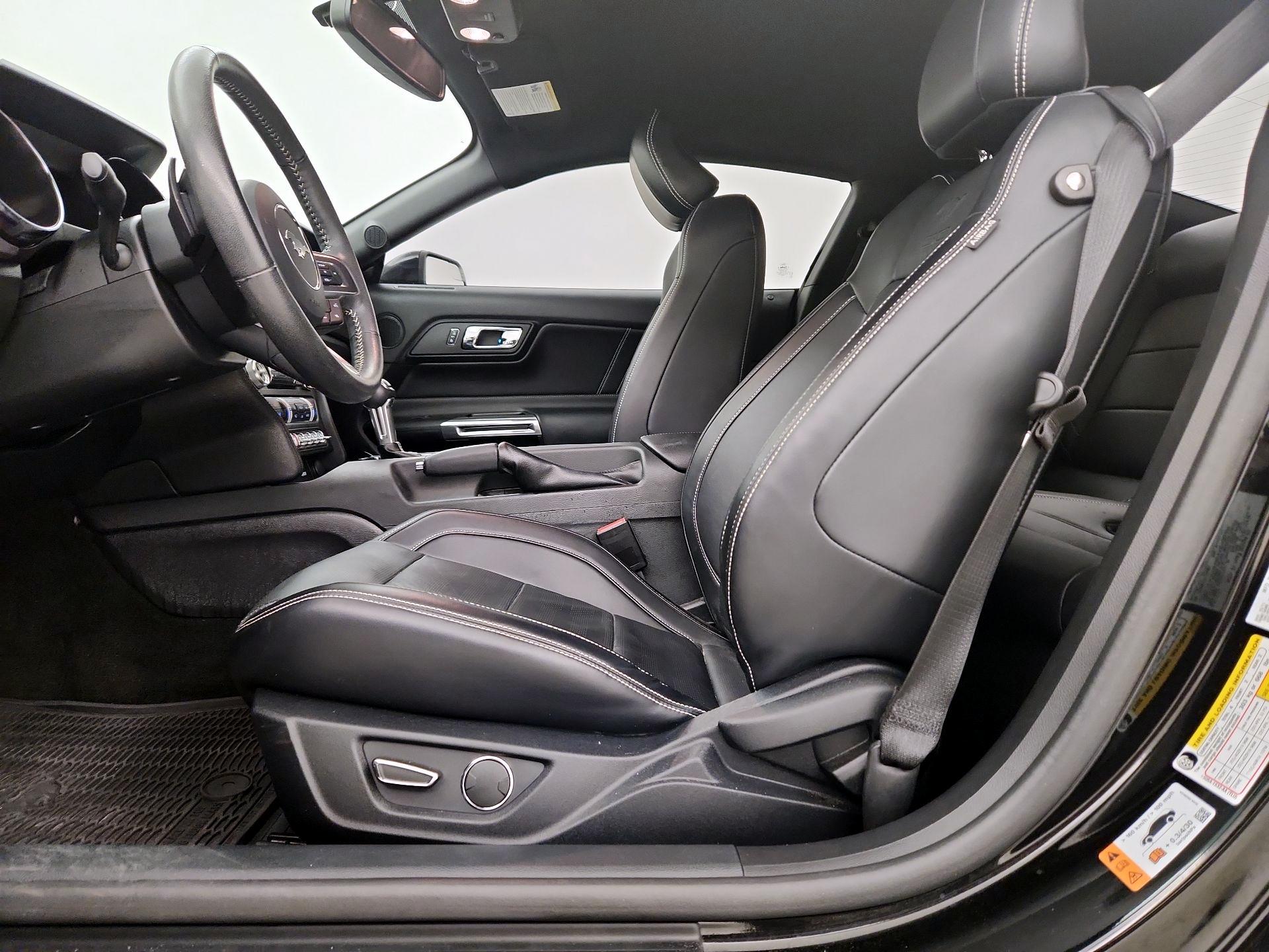 Thumbnail: 2015 Ford Mustang - 11