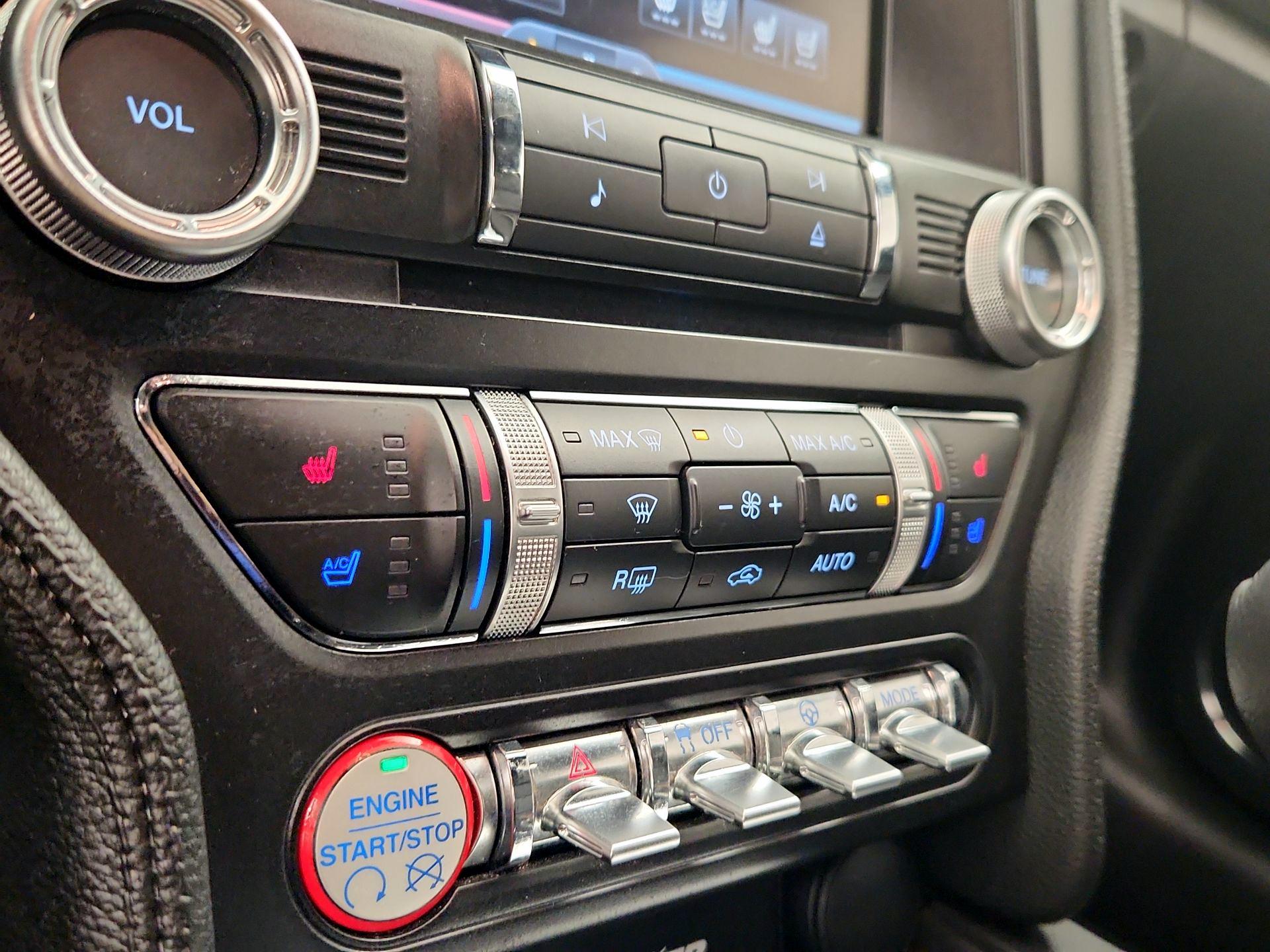 Thumbnail: 2015 Ford Mustang - 16