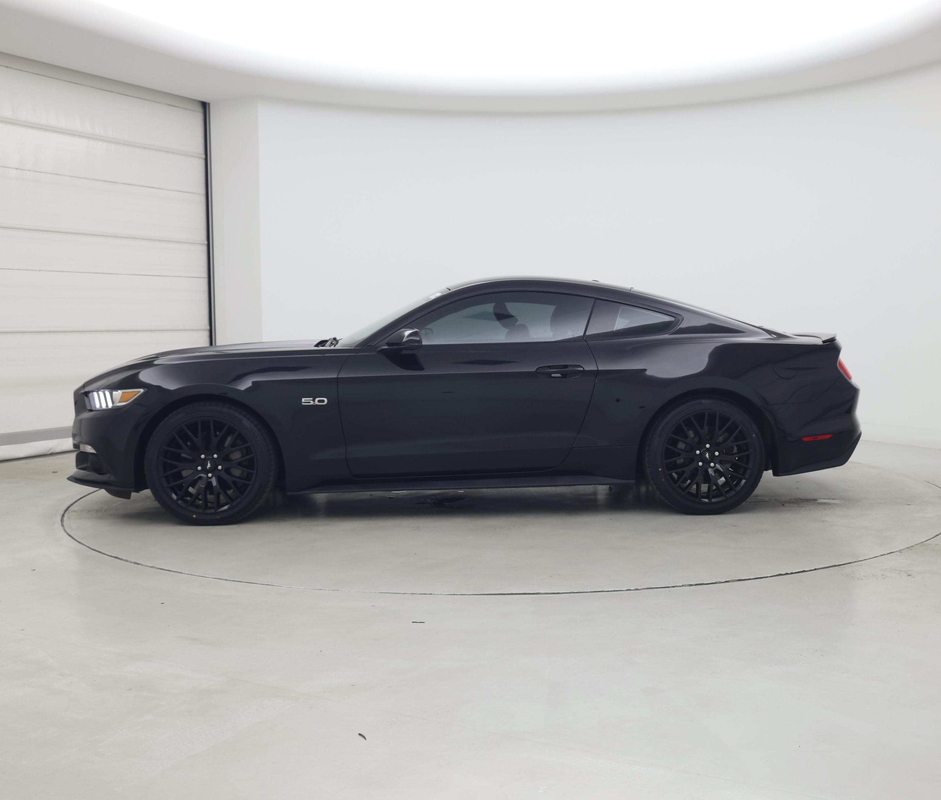 Thumbnail: 2015 Ford Mustang - 3