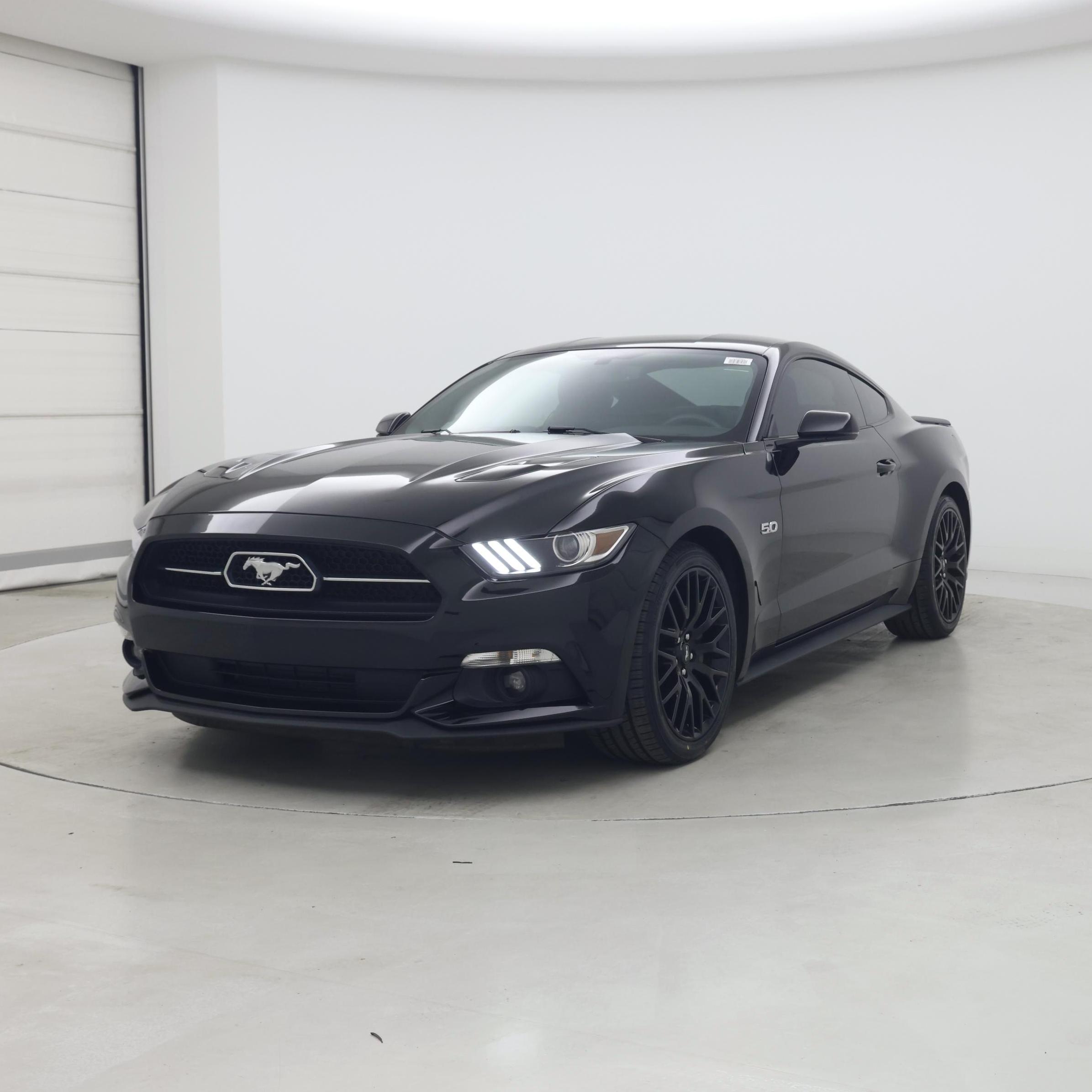Thumbnail: 2015 Ford Mustang - 4
