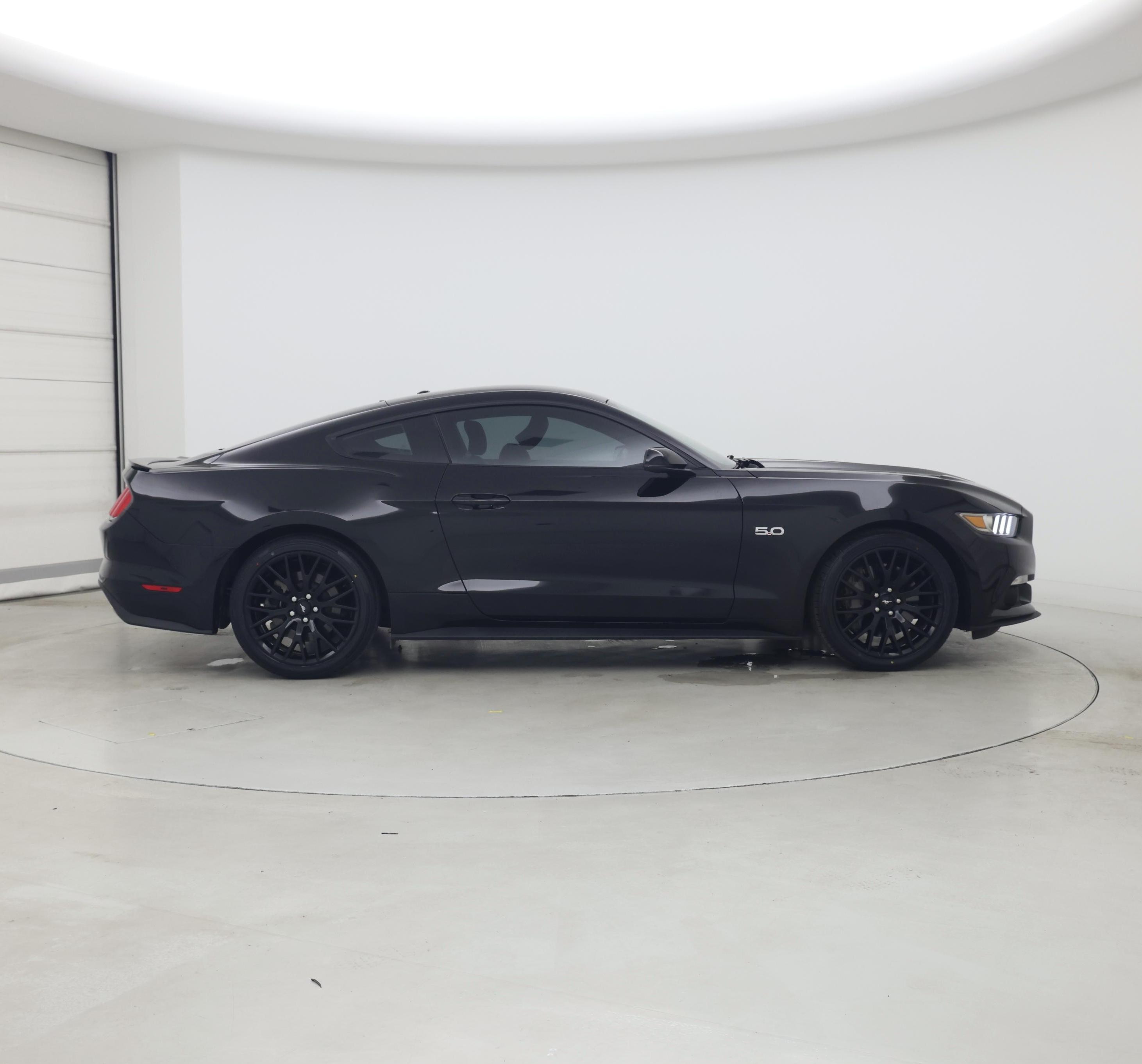 Thumbnail: 2015 Ford Mustang - 7
