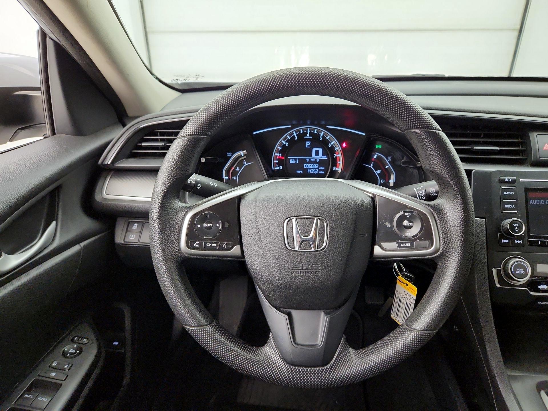 Thumbnail: 2017 Honda Civic - 10