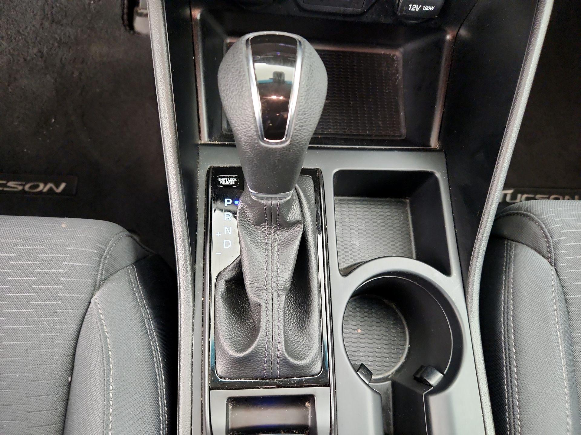 Thumbnail: 2021 Hyundai Tucson - 17