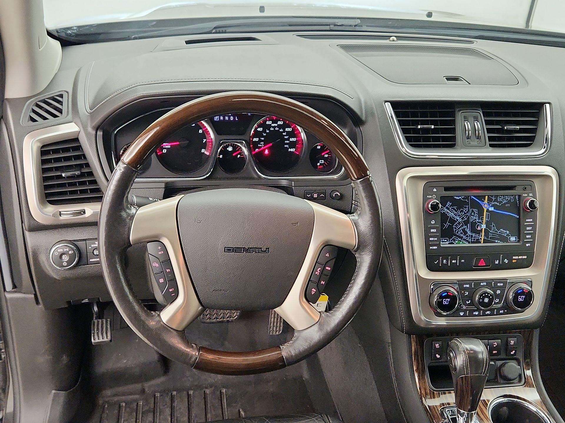 Thumbnail: 2015 GMC Acadia - 10