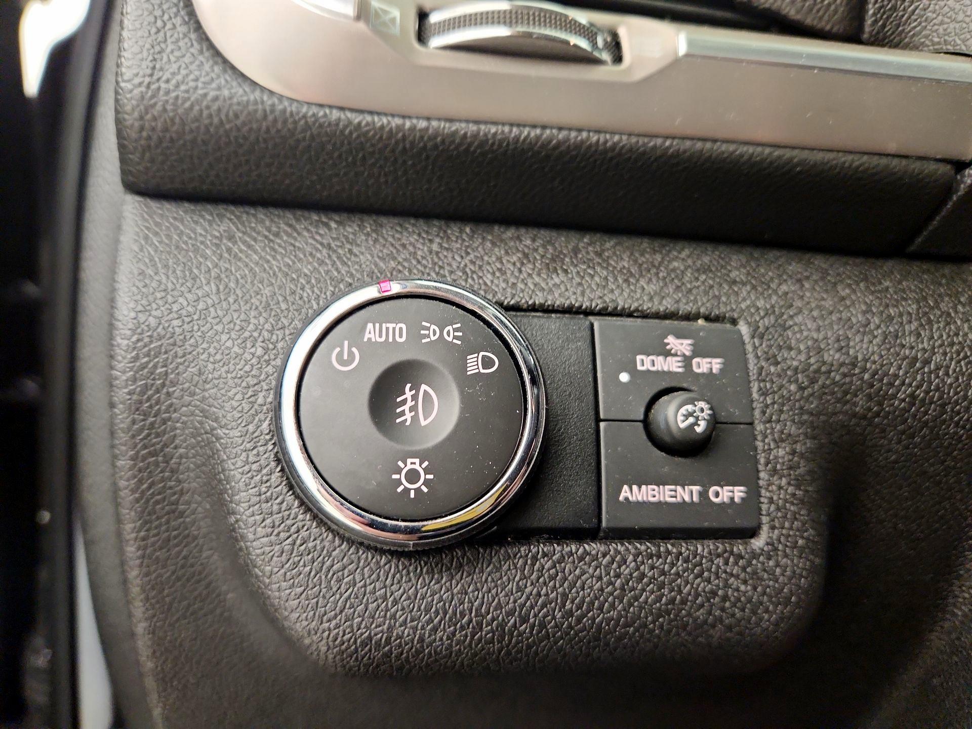 Thumbnail: 2015 GMC Acadia - 13