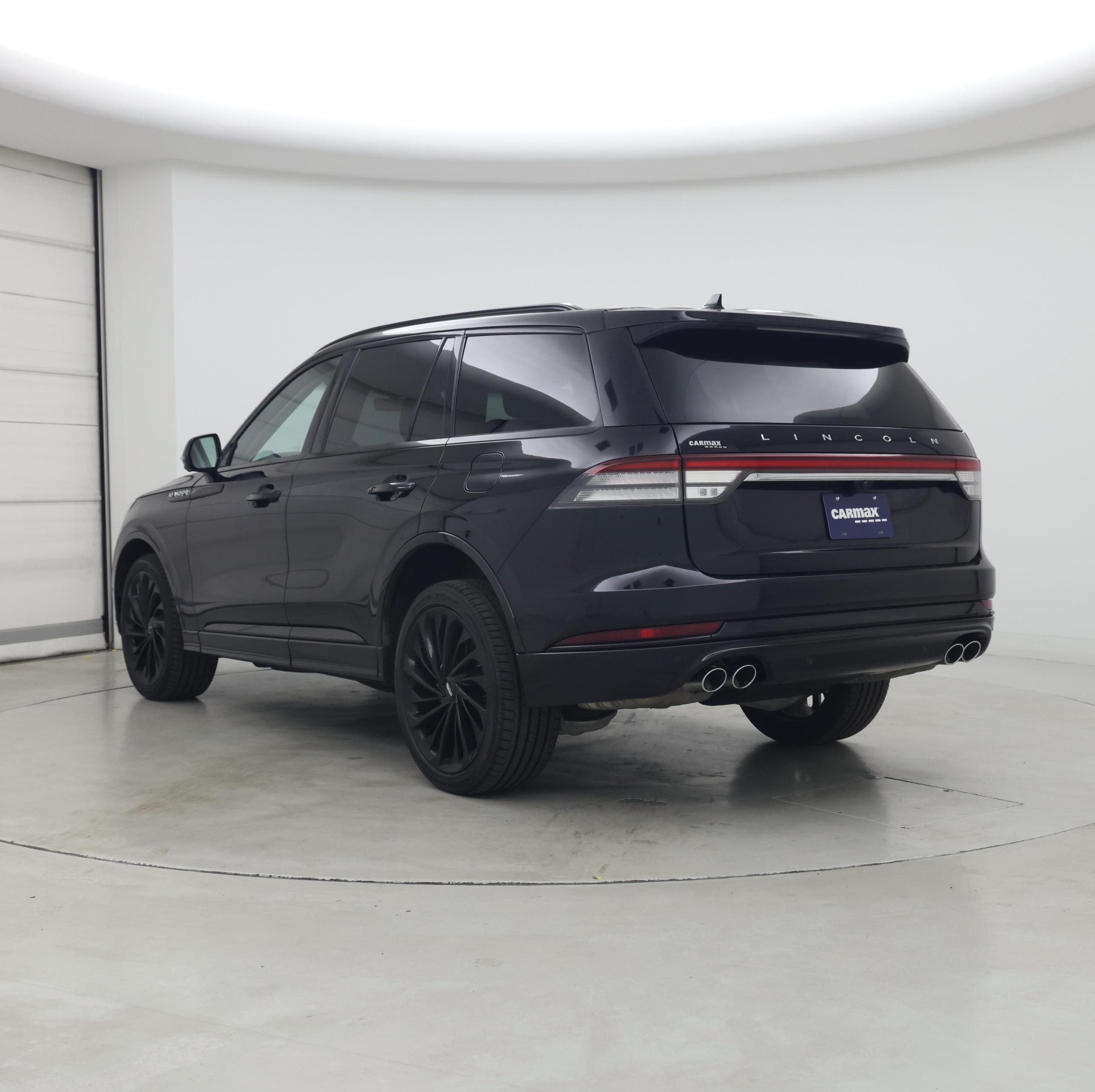 Thumbnail: 2022 Lincoln Aviator - 2