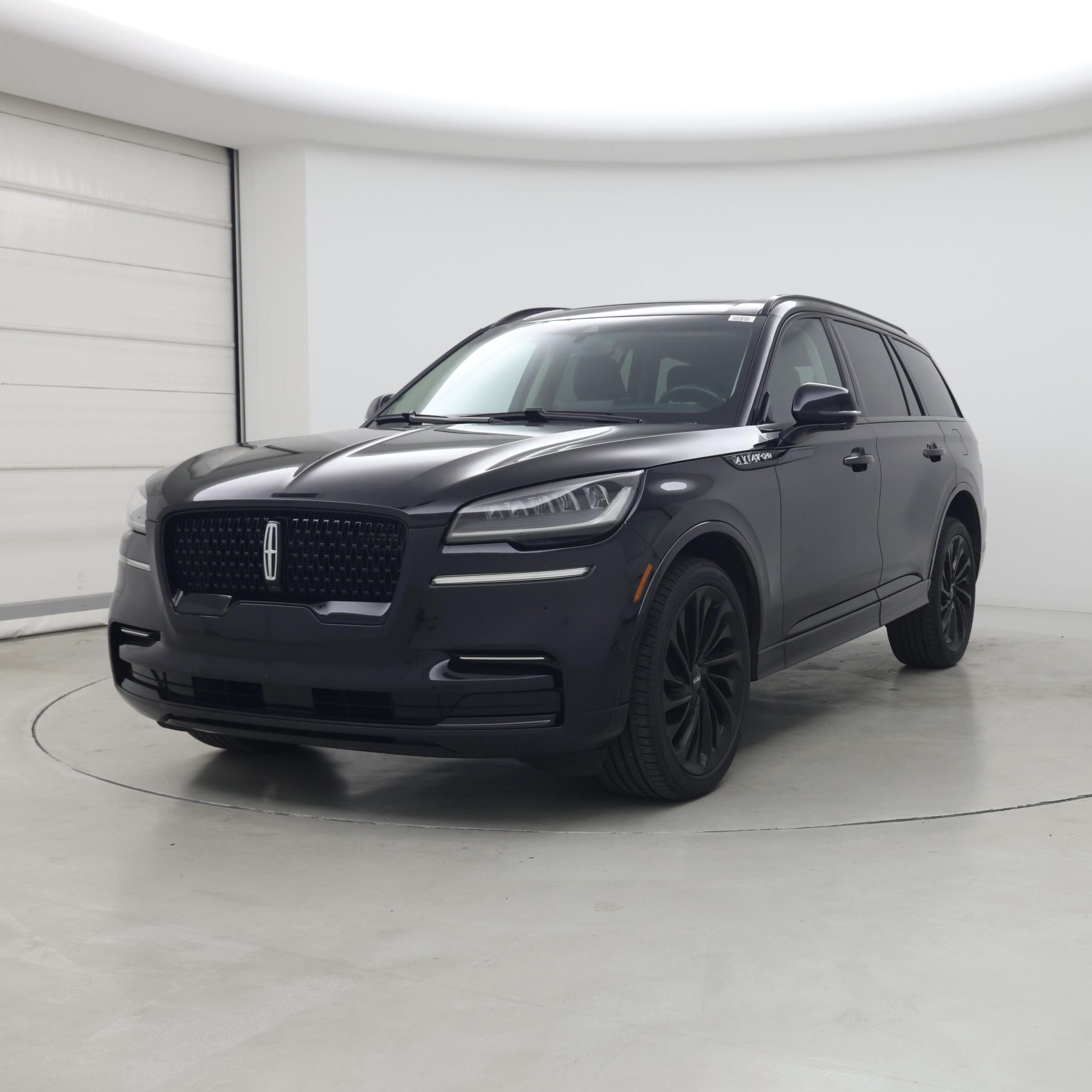 Thumbnail: 2022 Lincoln Aviator - 4