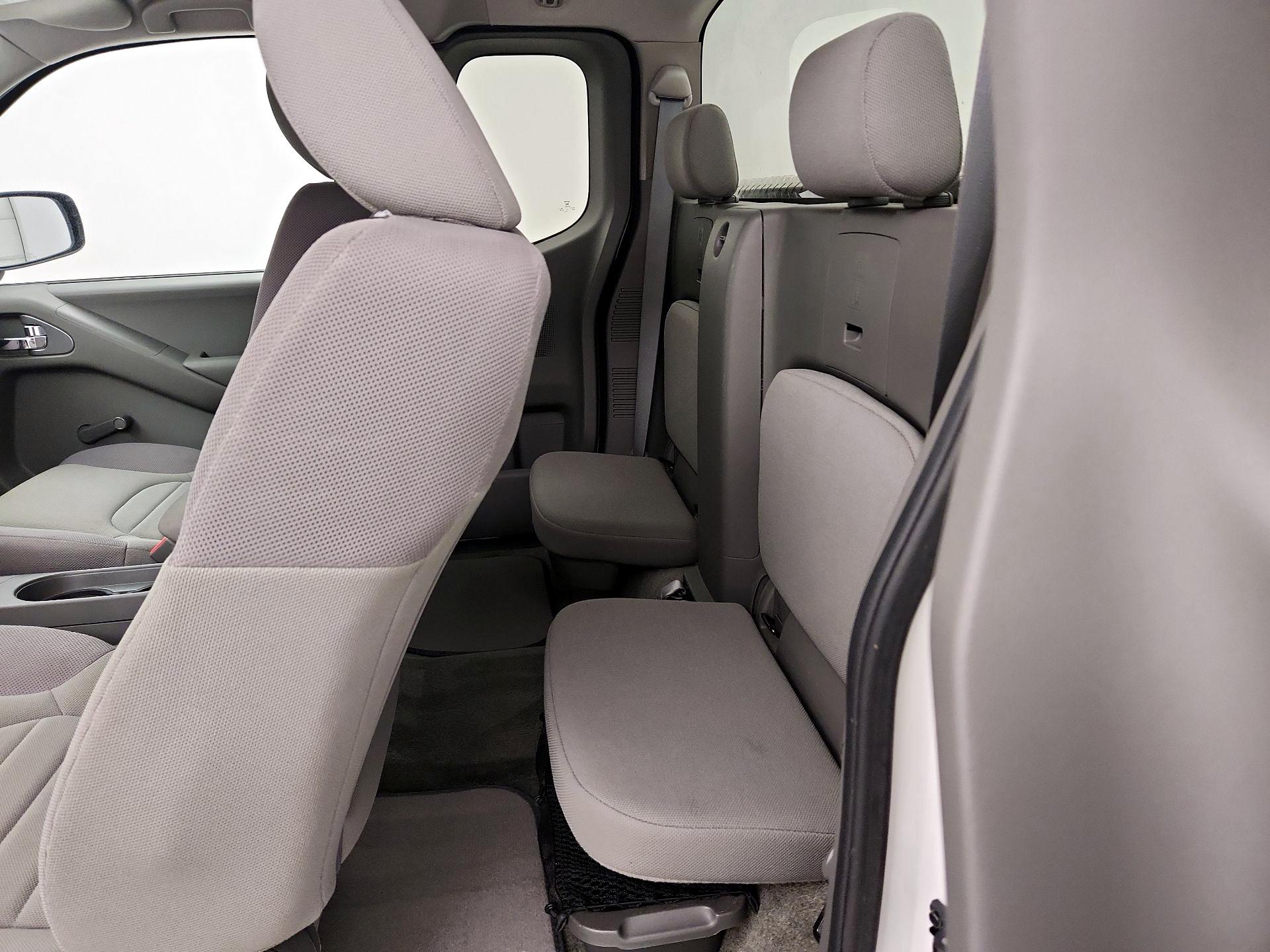 Thumbnail: 2014 Nissan Frontier - 17