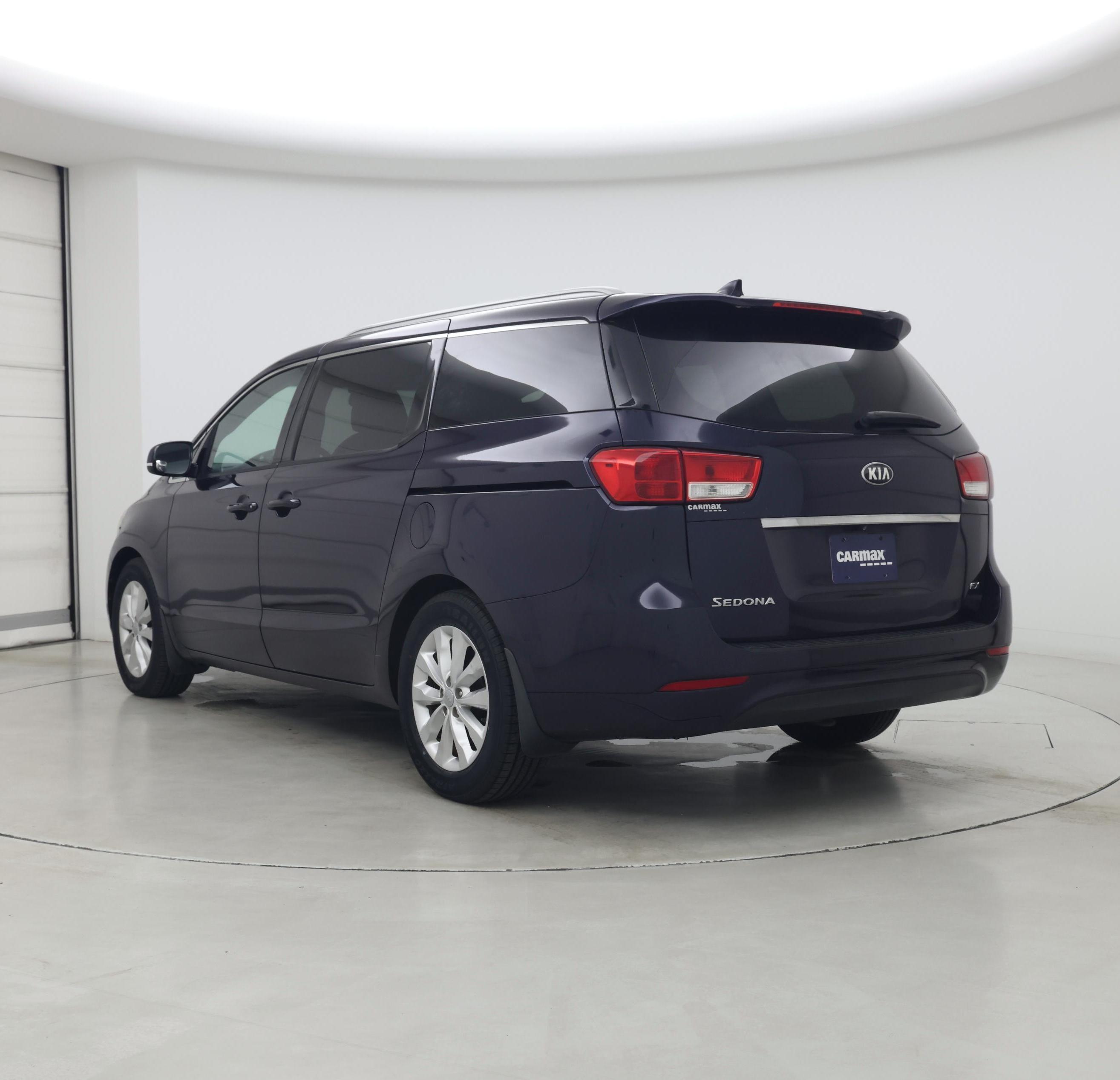 Thumbnail: 2018 Kia Sedona - 2