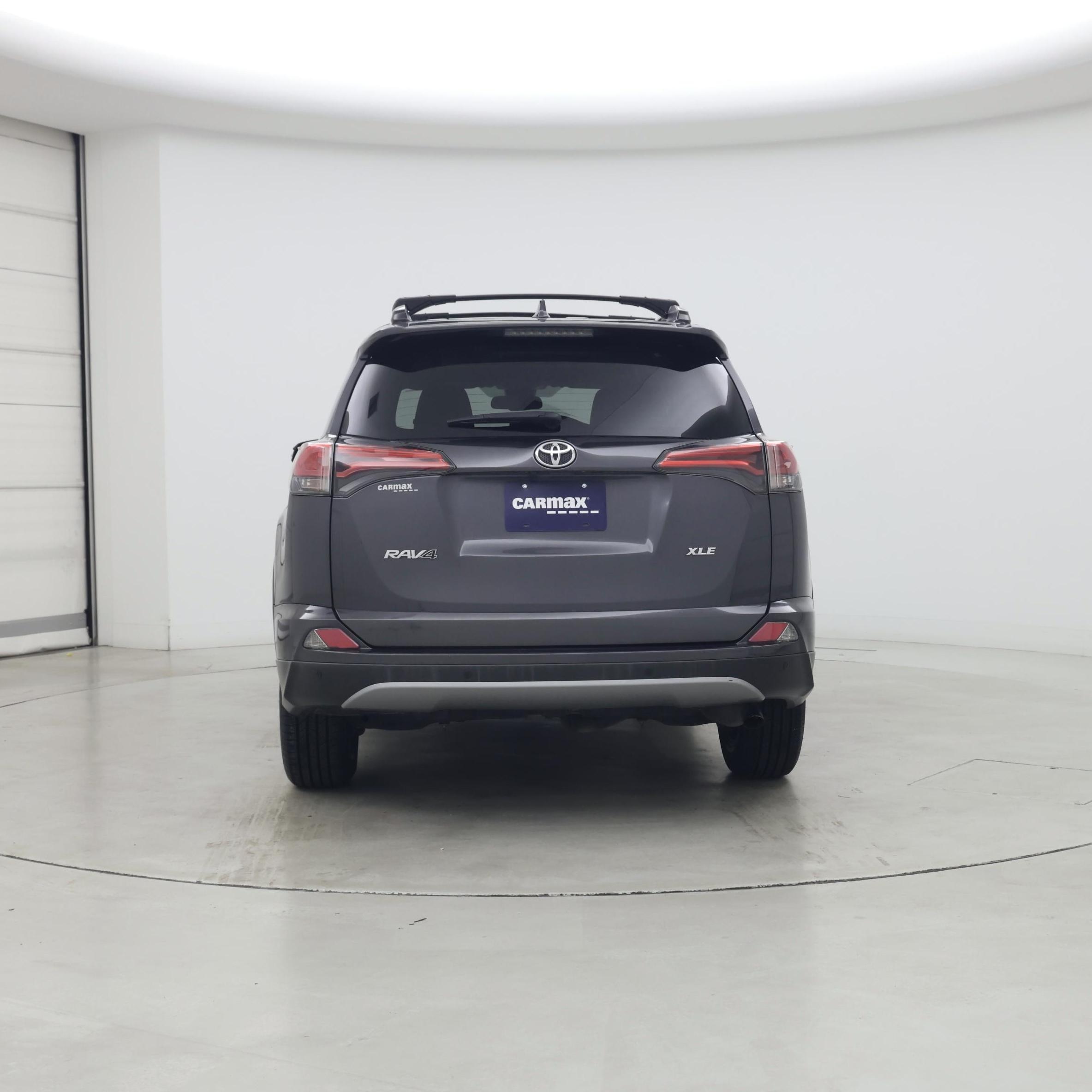Thumbnail: 2018 Toyota RAV4 - 6