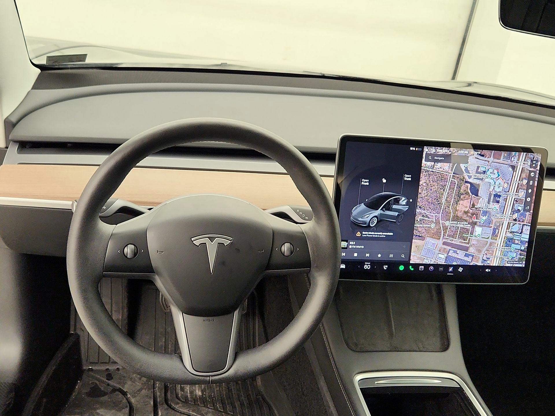 Thumbnail: 2022 Tesla Model 3 - 10