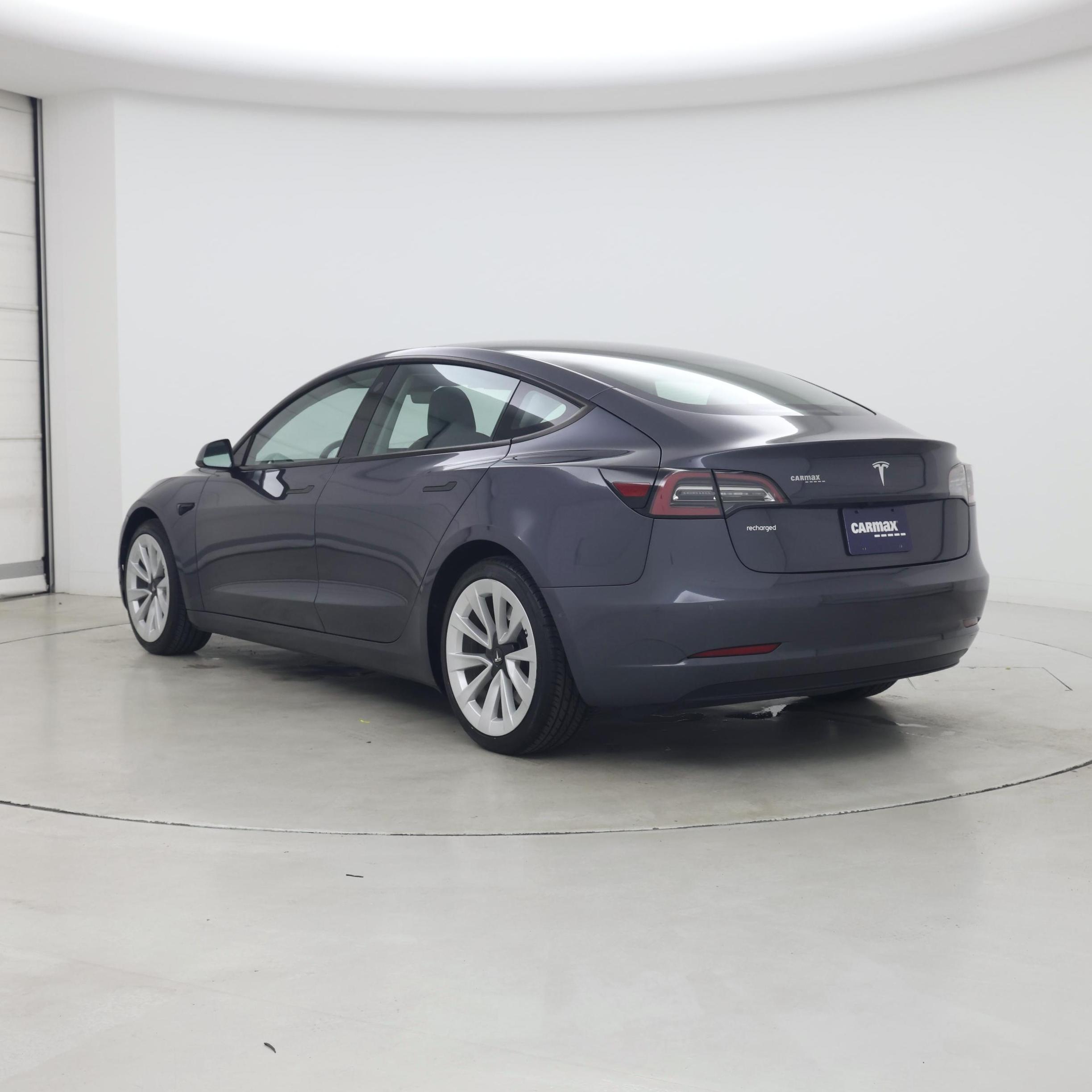 Thumbnail: 2022 Tesla Model 3 - 2