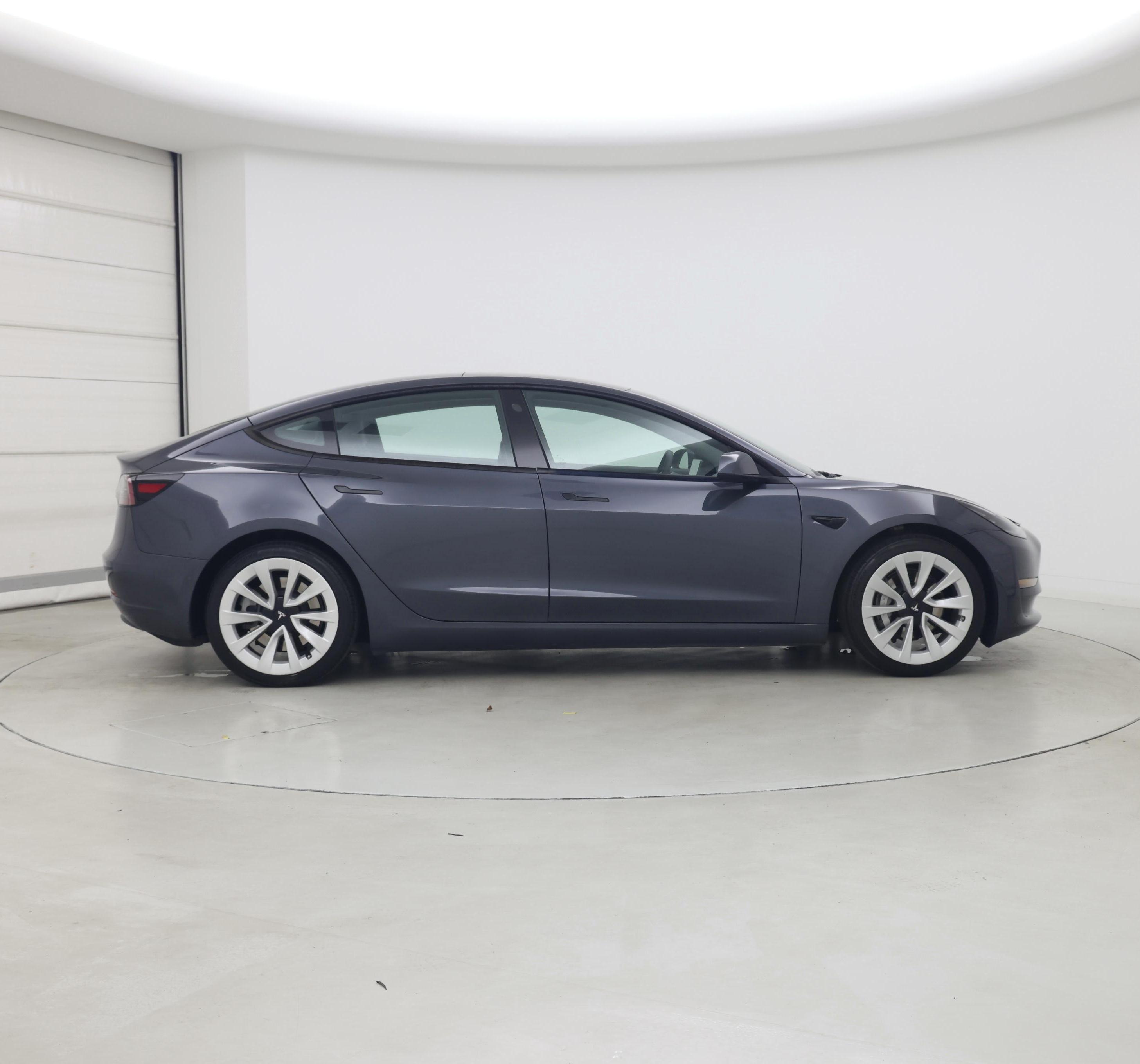 Thumbnail: 2022 Tesla Model 3 - 7