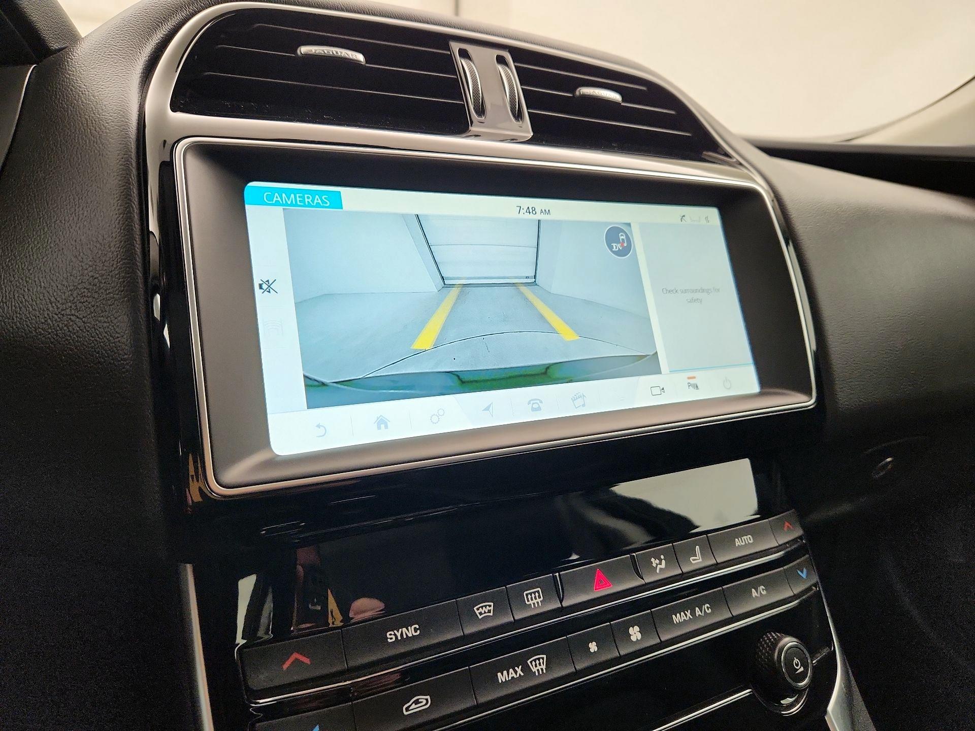 Thumbnail: 2019 Jaguar XE - 15