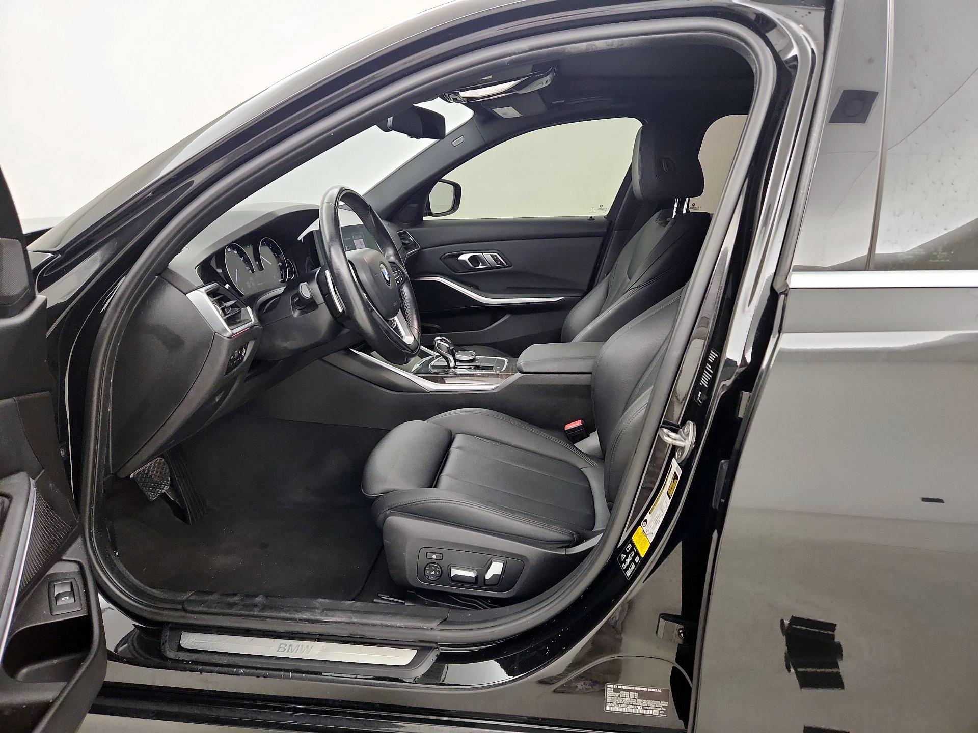 Thumbnail: 2020 BMW 3 Series - 11