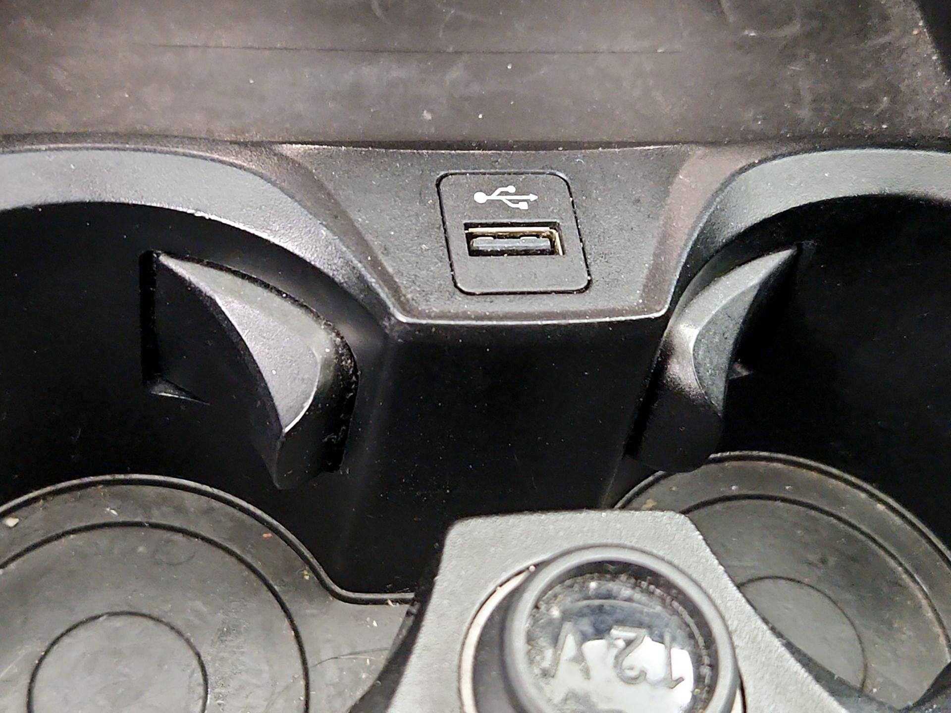 Thumbnail: 2020 BMW 3 Series - 19