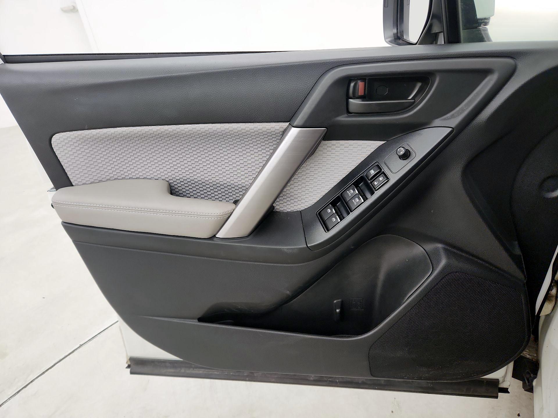 Thumbnail: 2018 Subaru Forester - 12