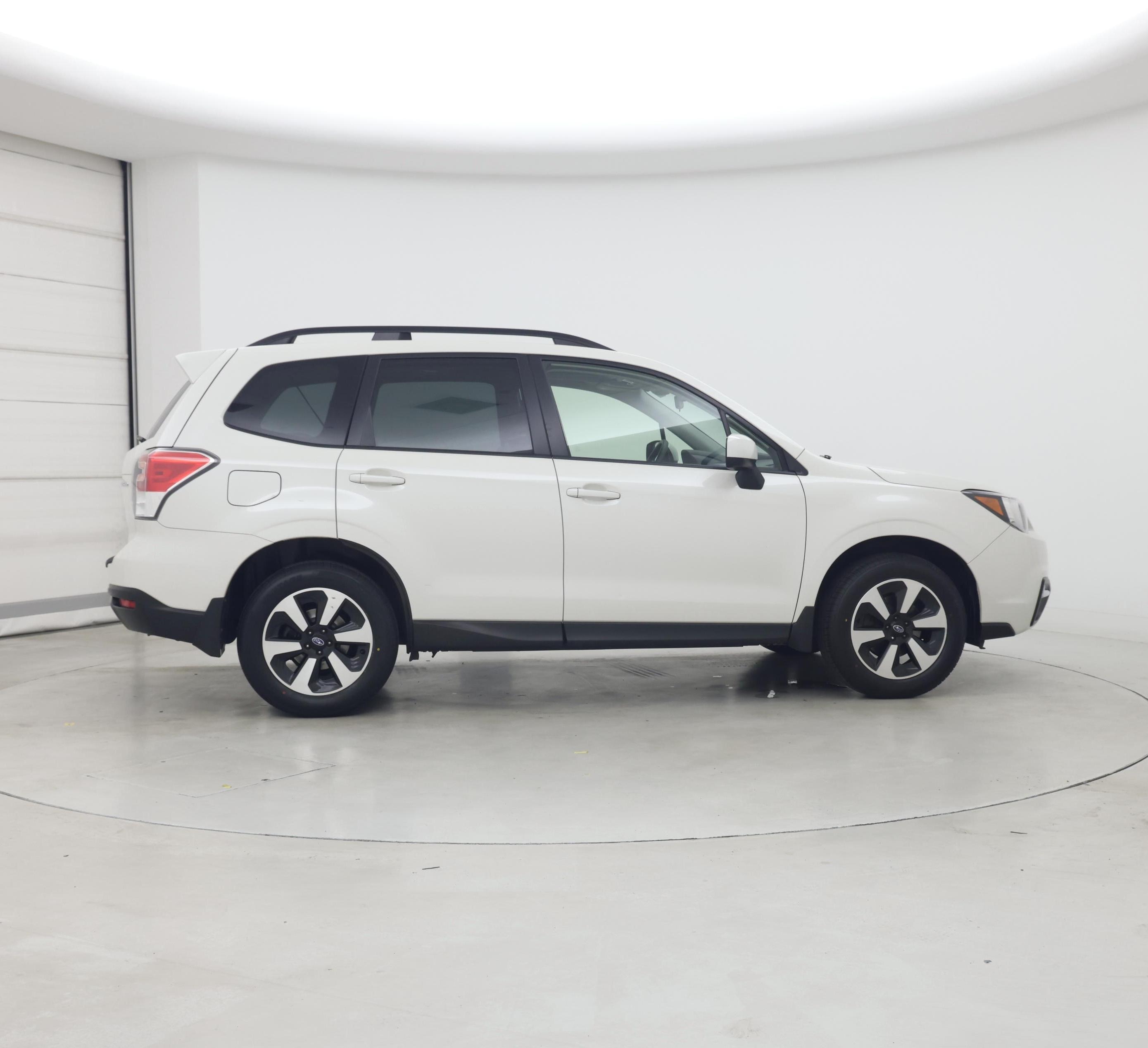 Thumbnail: 2018 Subaru Forester - 7