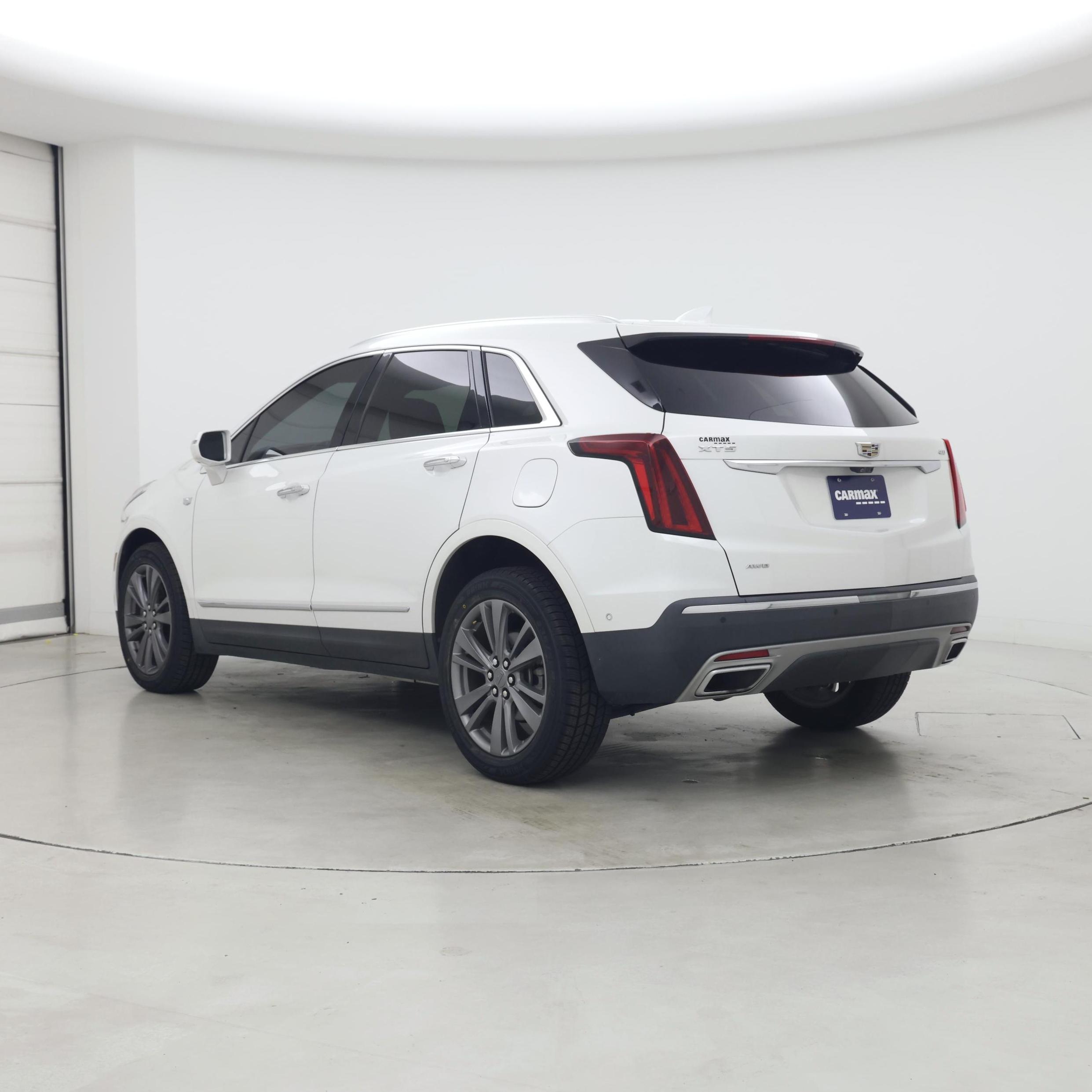Thumbnail: 2020 Cadillac XT5 - 2