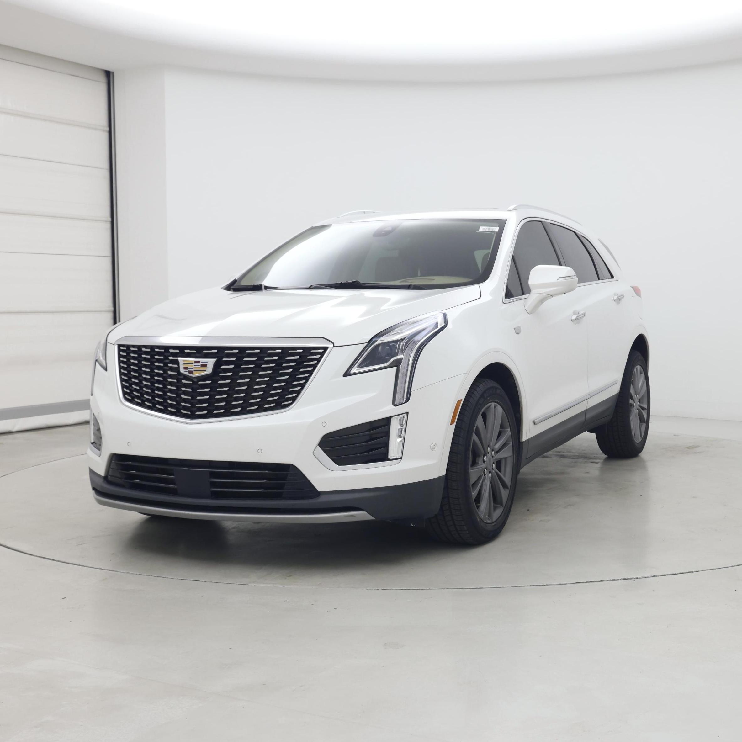 Thumbnail: 2020 Cadillac XT5 - 4