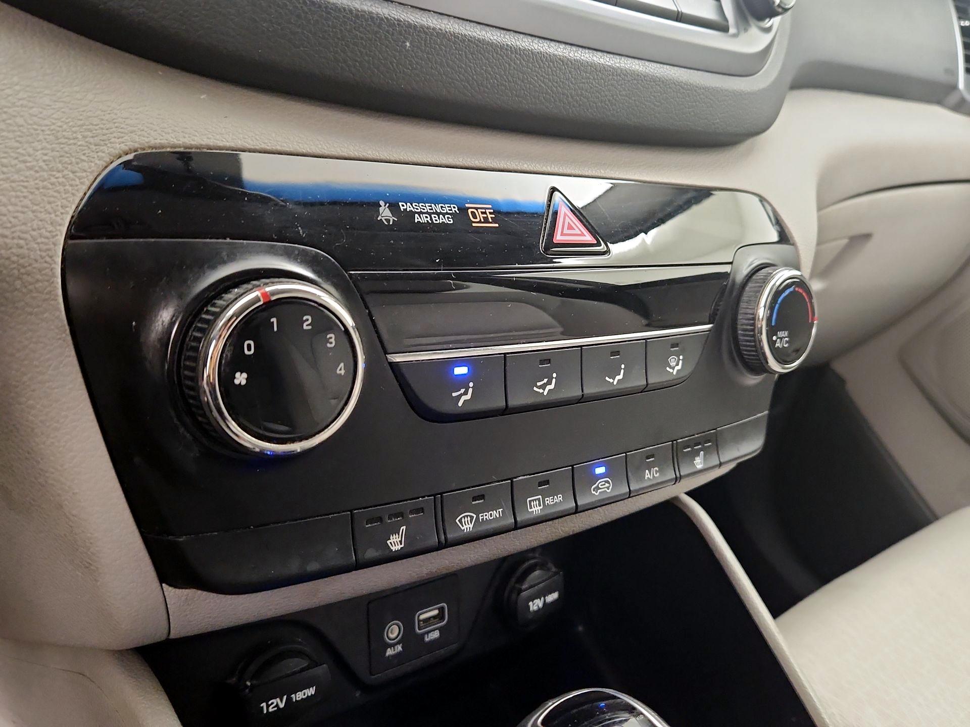 Thumbnail: 2017 Hyundai Tucson - 16