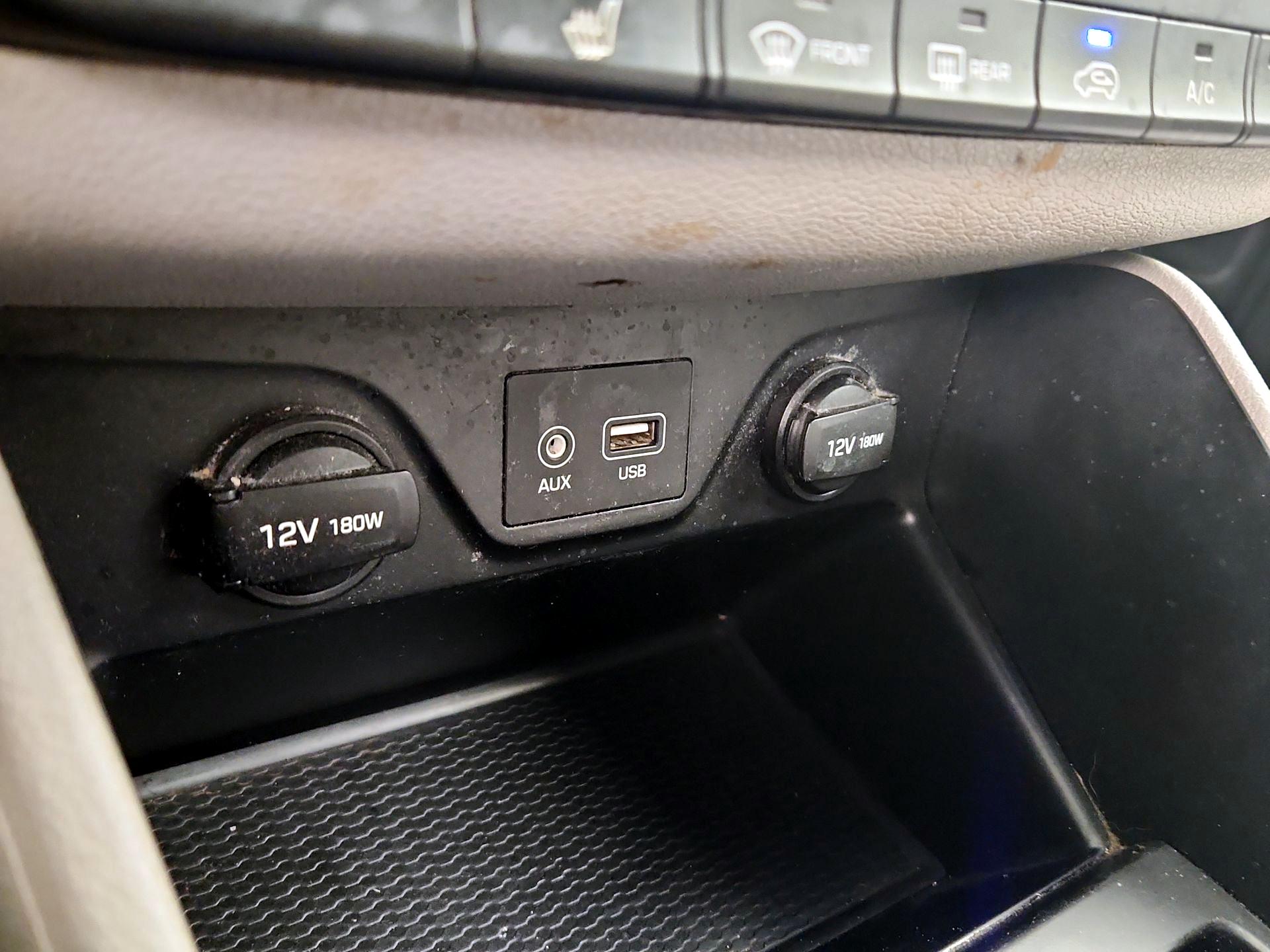 Thumbnail: 2017 Hyundai Tucson - 18