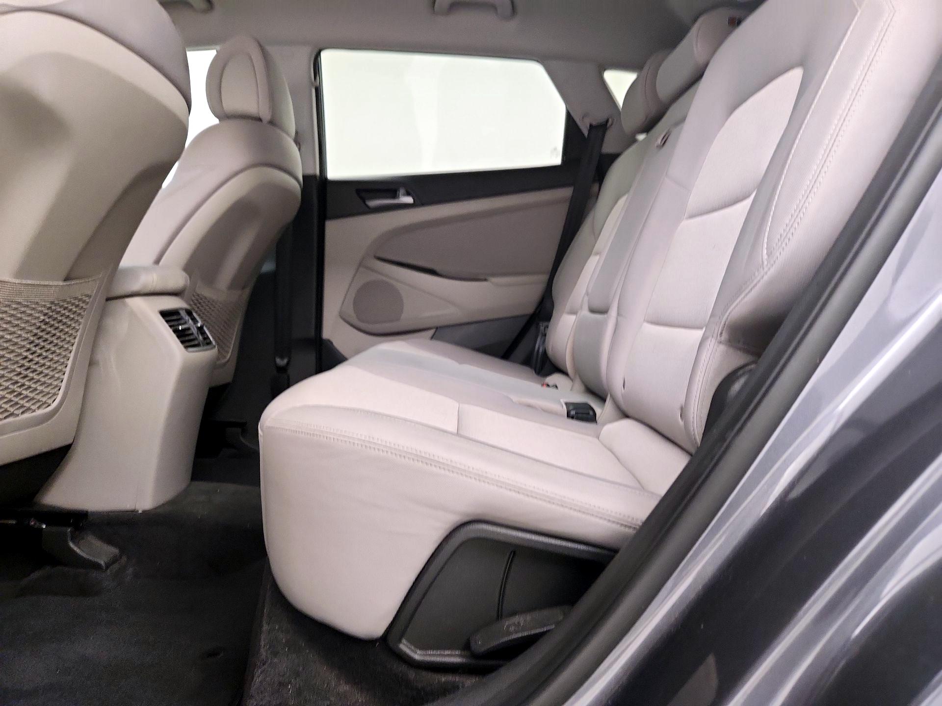 Thumbnail: 2017 Hyundai Tucson - 19