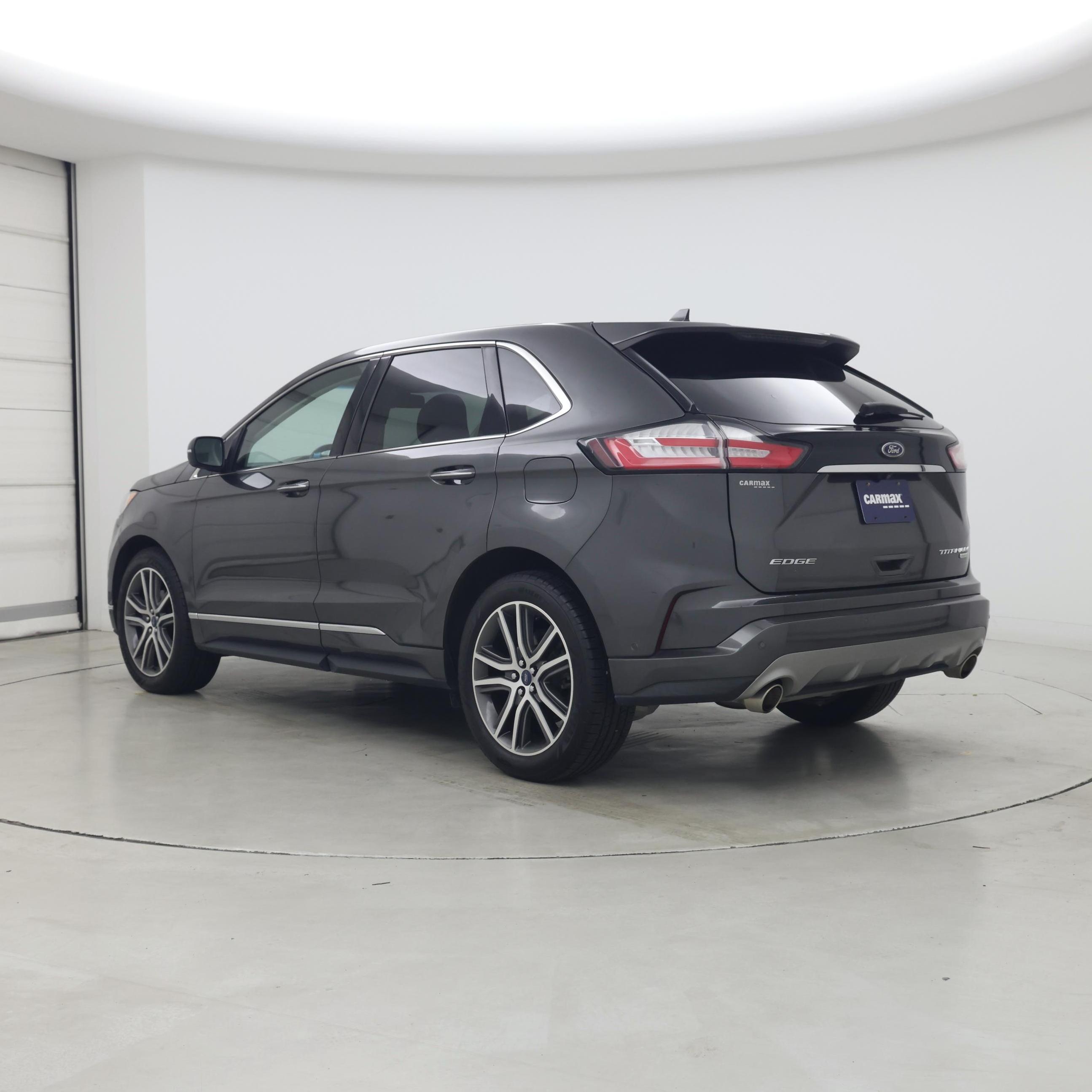 Thumbnail: 2019 Ford Edge - 2