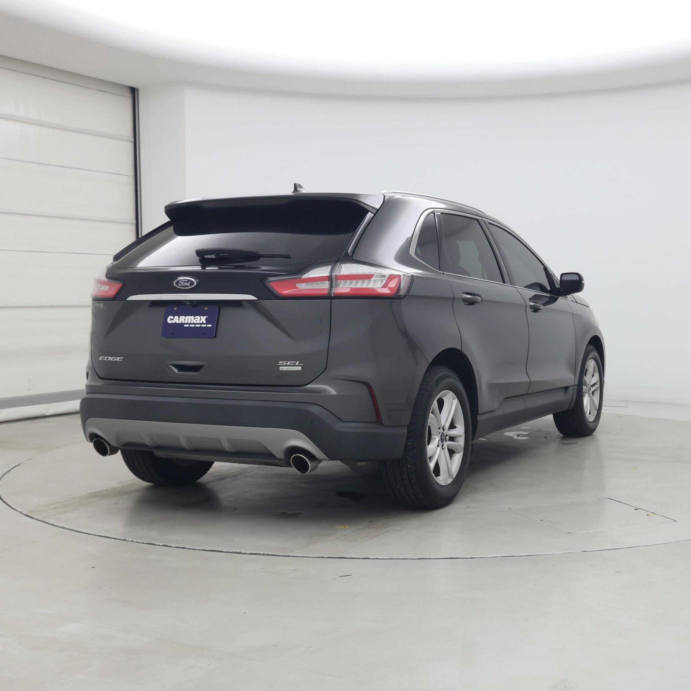 Thumbnail: 2019 Ford Edge - 8