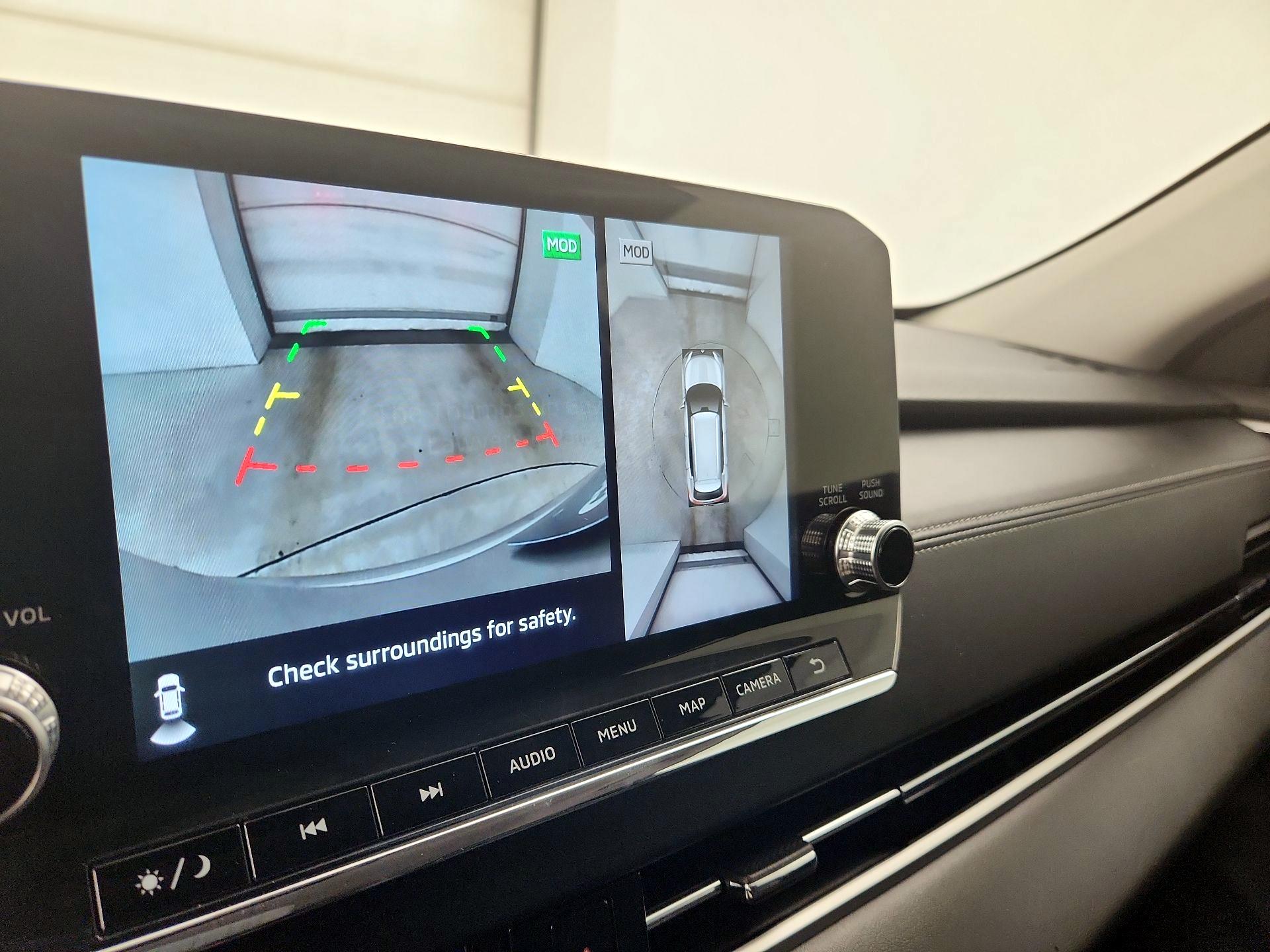 Thumbnail: 2022 Mitsubishi Outlander - 15