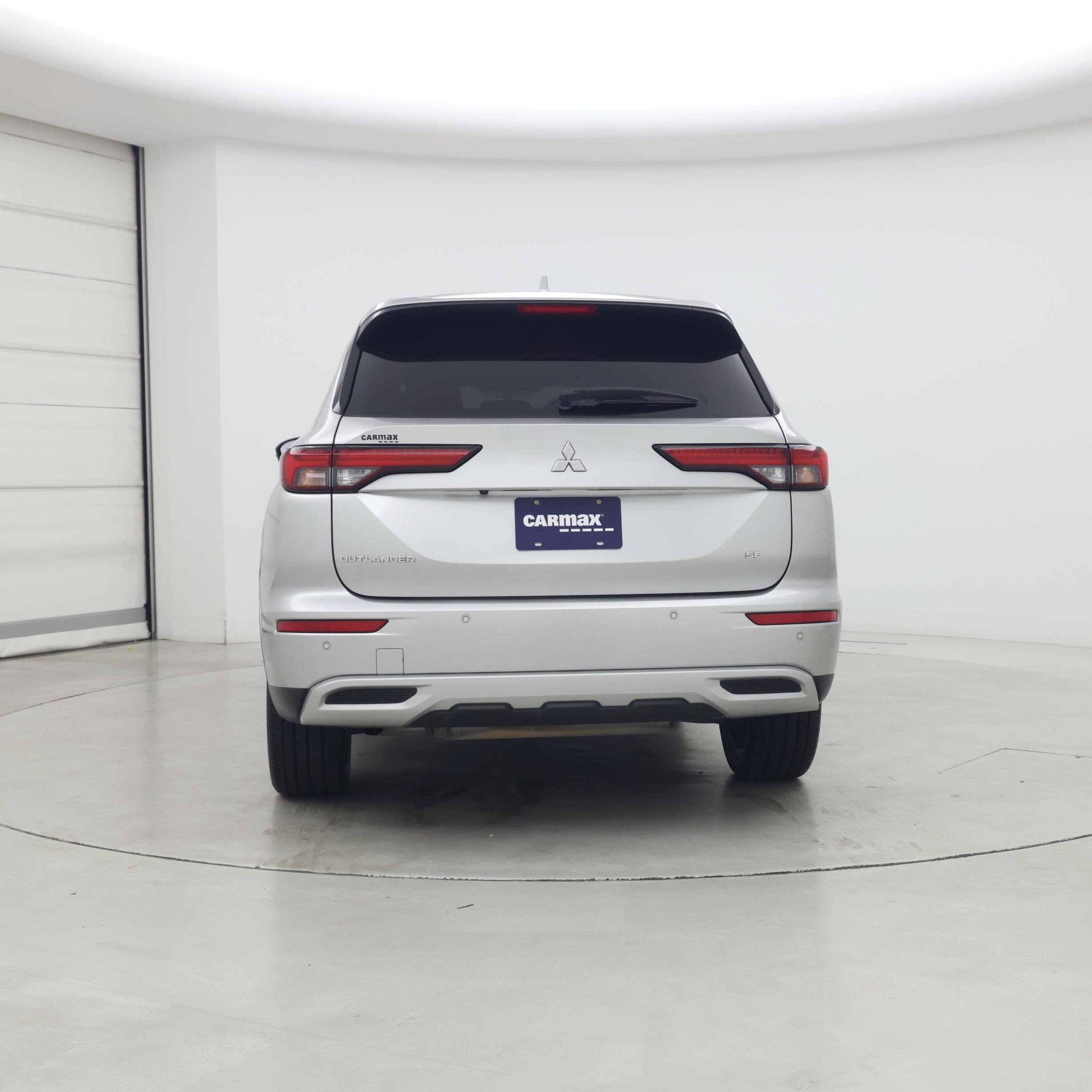 Thumbnail: 2022 Mitsubishi Outlander - 6