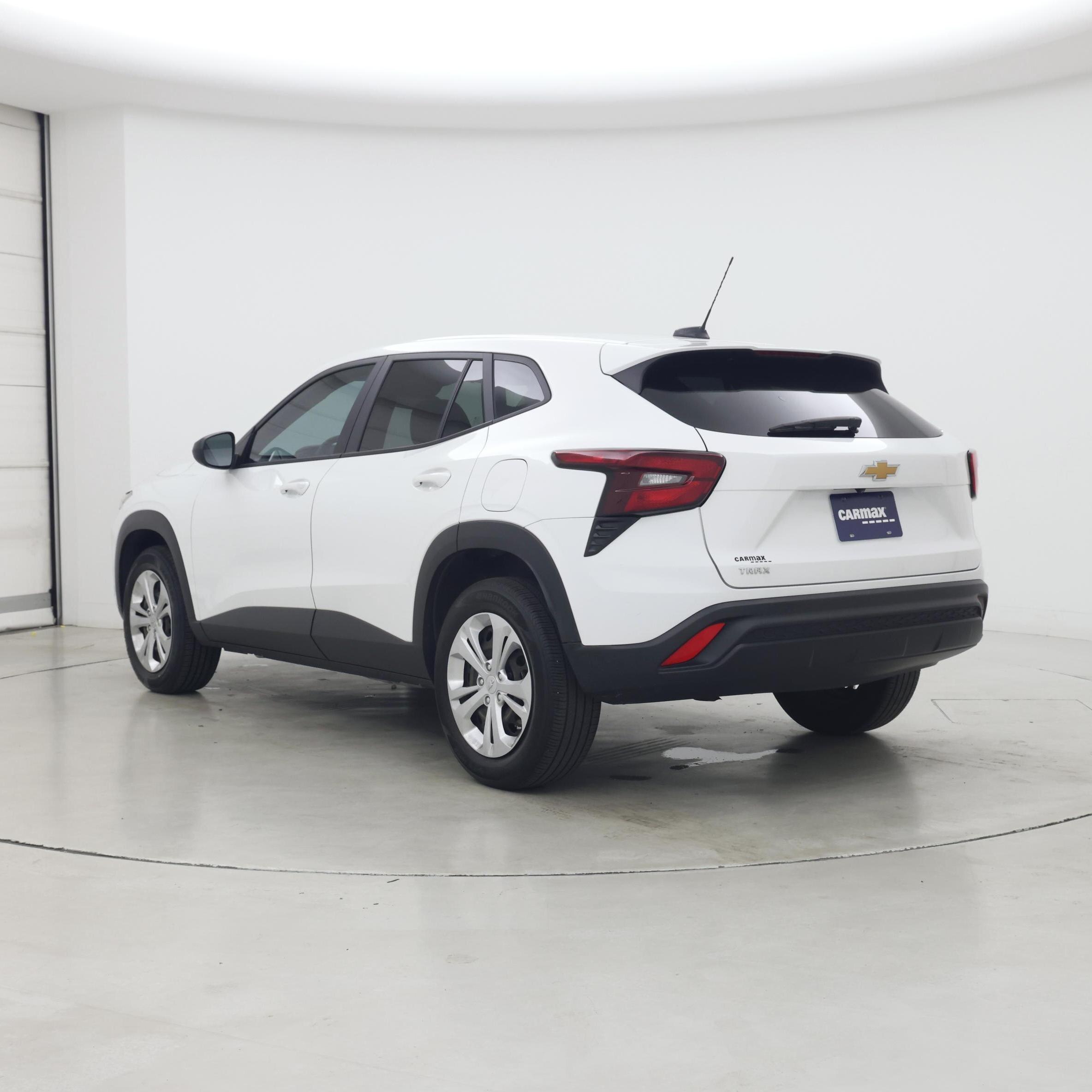 Thumbnail: 2024 Chevrolet Trax - 2