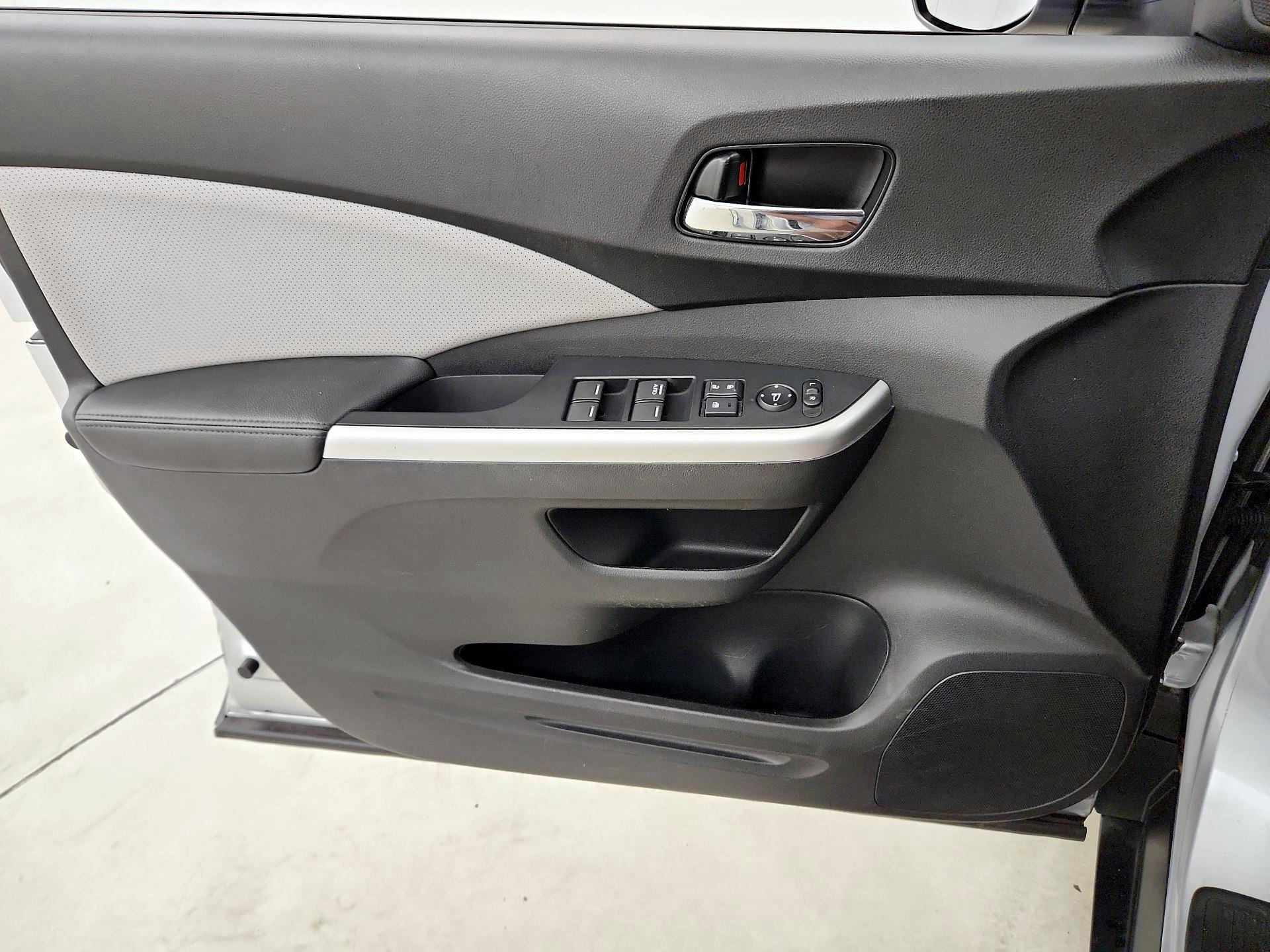 Thumbnail: 2016 Honda CR-V - 12