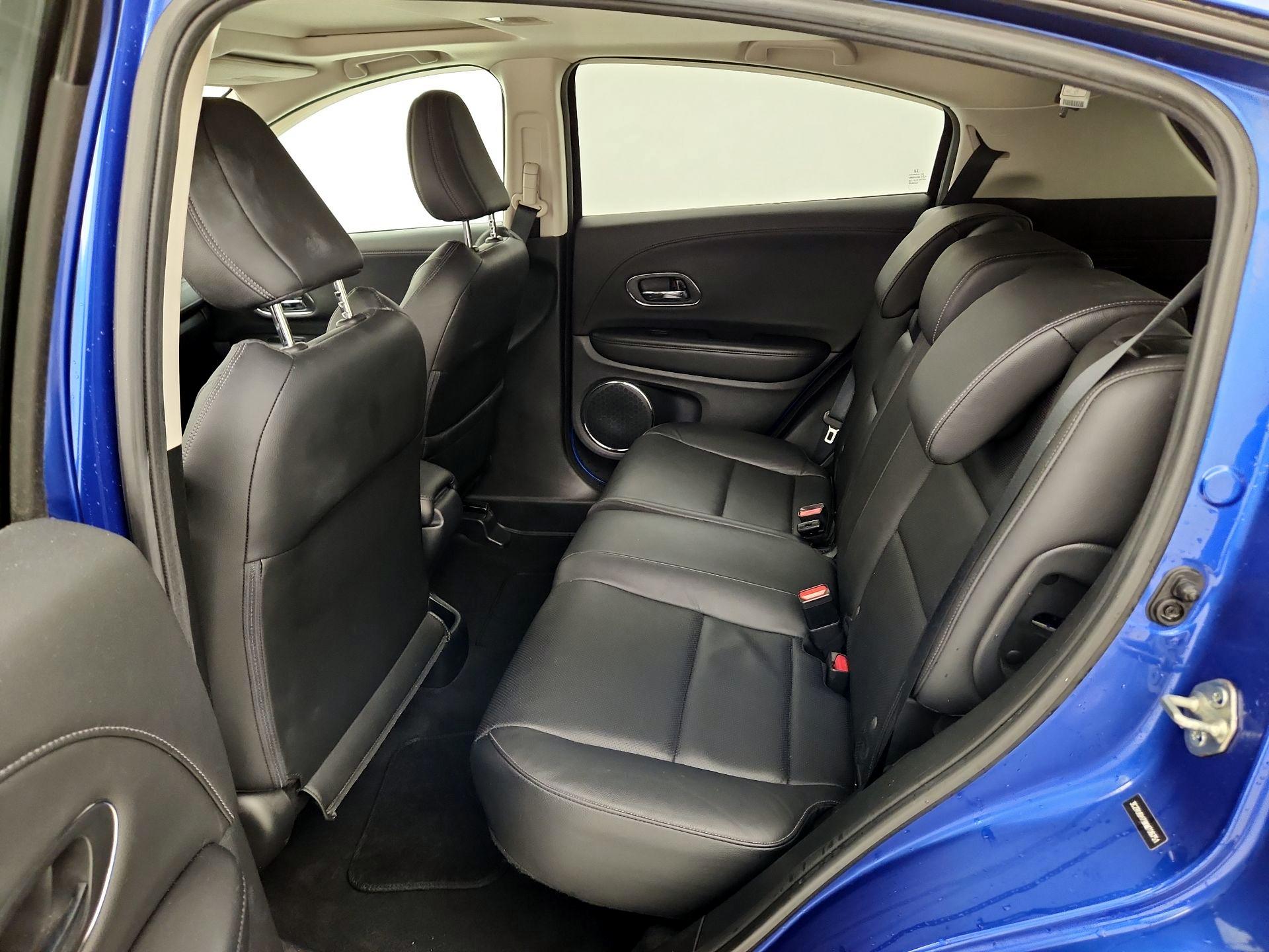 Thumbnail: 2019 Honda HR-V - 19