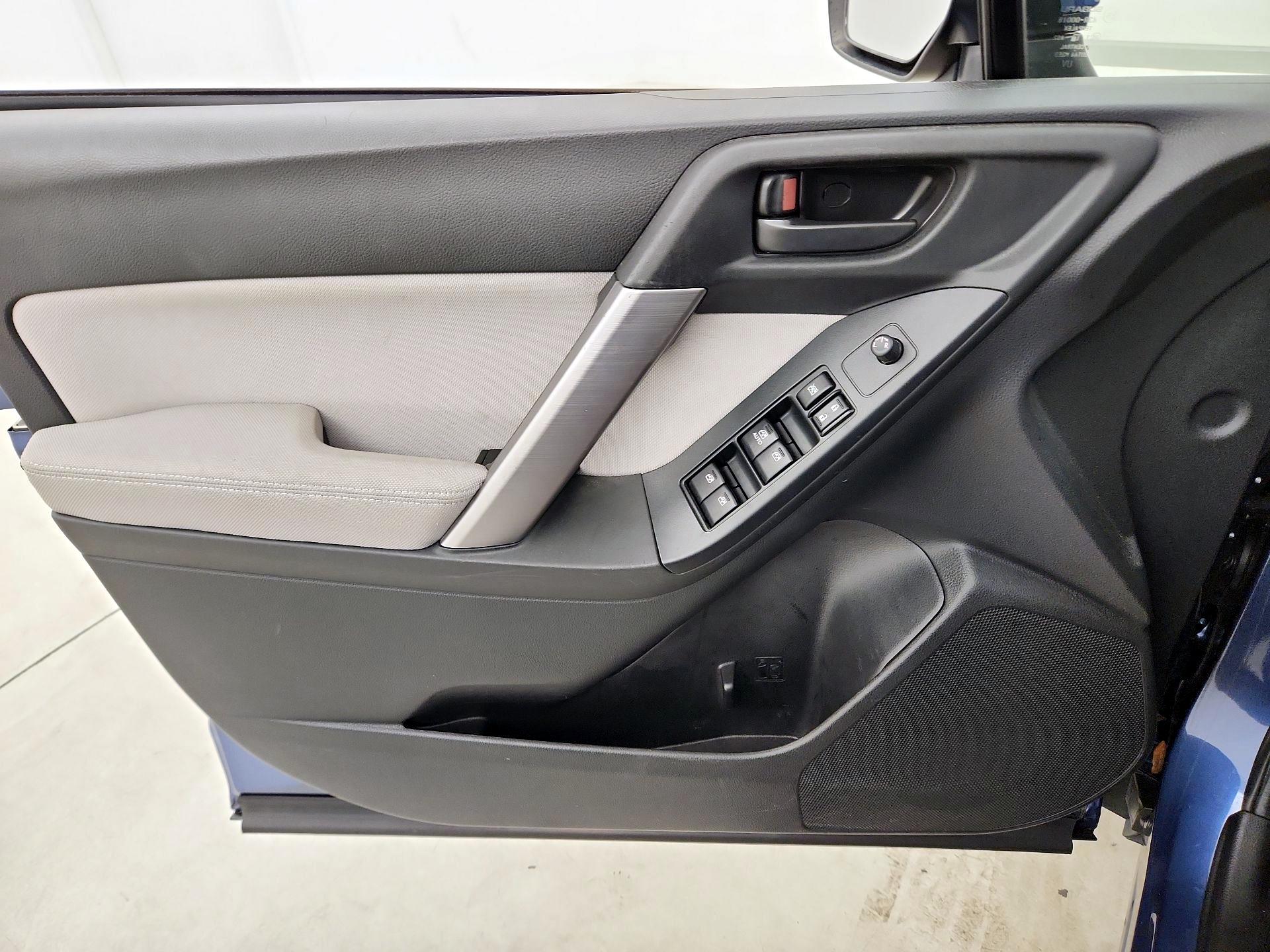Thumbnail: 2014 Subaru Forester - 12