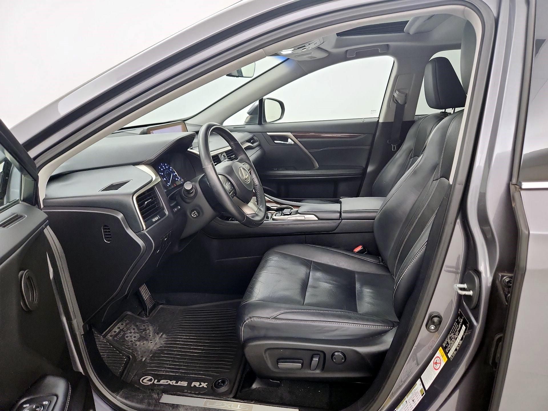 Thumbnail: 2016 Lexus RX - 9