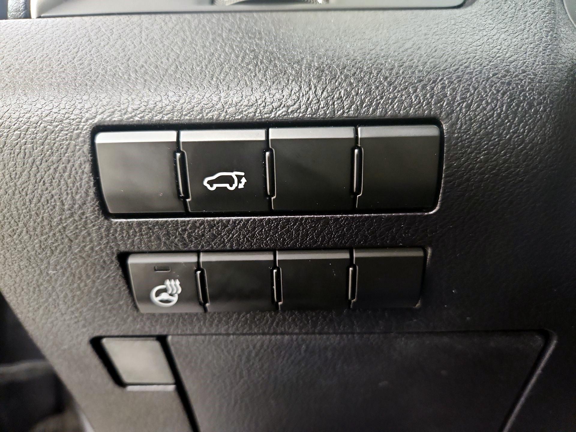 Thumbnail: 2016 Lexus RX - 11