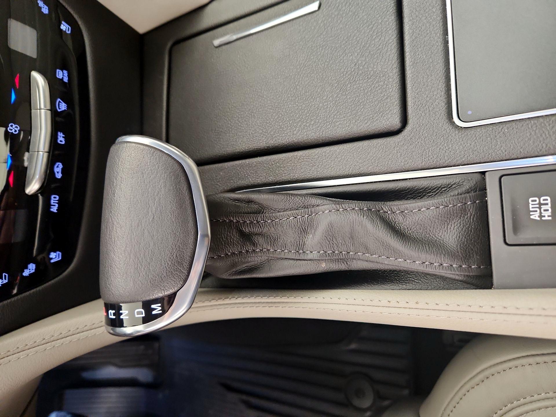 Thumbnail: 2018 Cadillac CT6 - 18