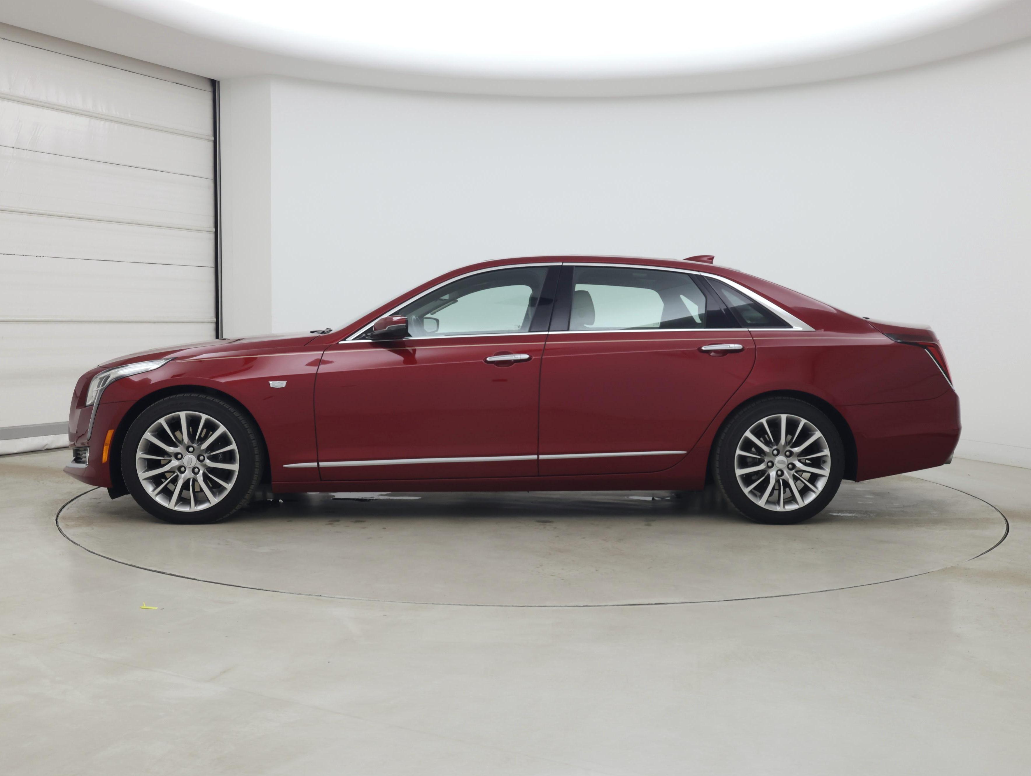 Thumbnail: 2018 Cadillac CT6 - 3