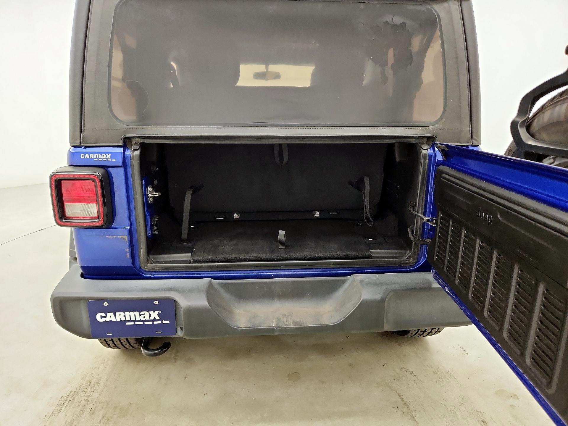 Thumbnail: 2020 Jeep Wrangler - 20