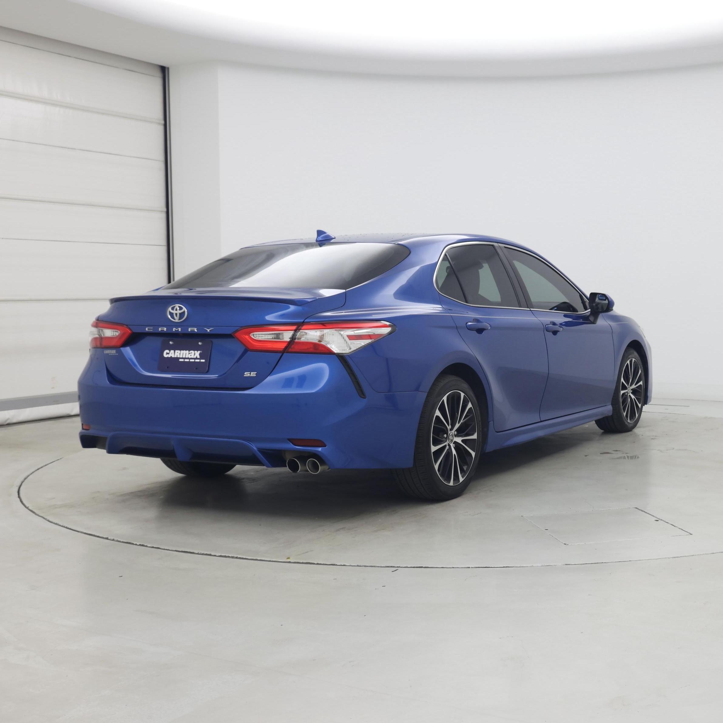 Thumbnail: 2020 Toyota Camry - 8