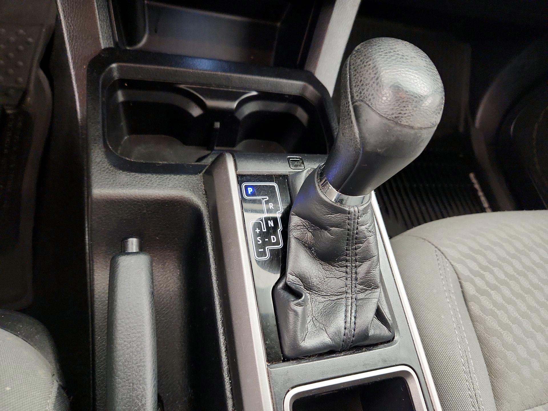 Thumbnail: 2021 Toyota Tacoma - 17