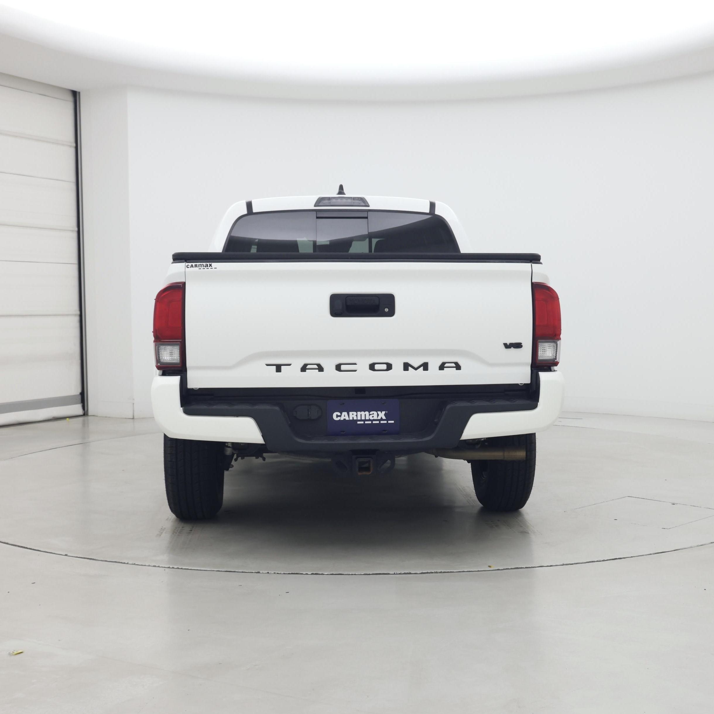 Thumbnail: 2021 Toyota Tacoma - 6