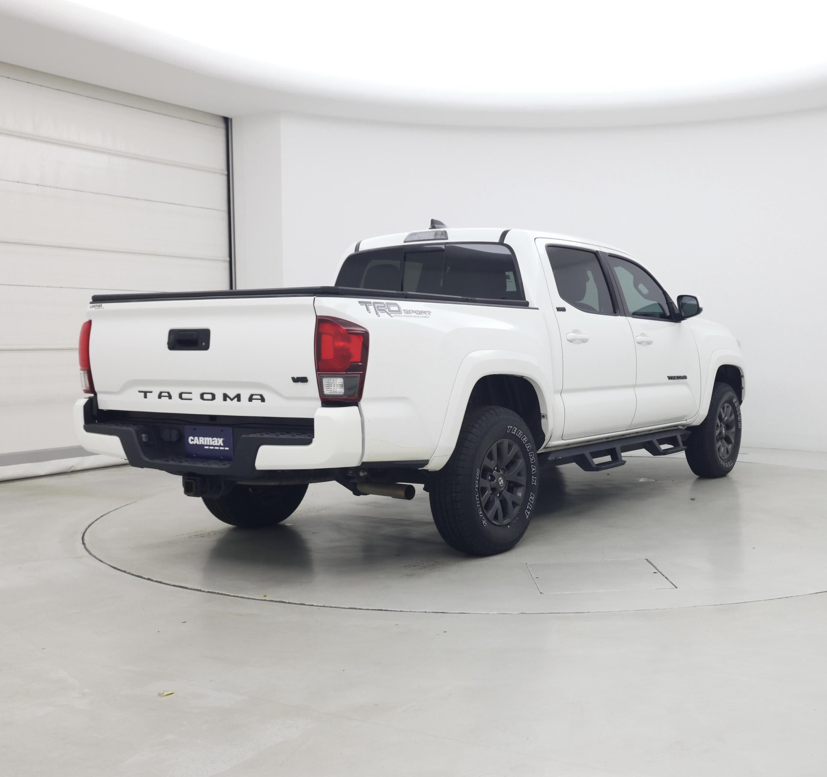 Thumbnail: 2021 Toyota Tacoma - 8