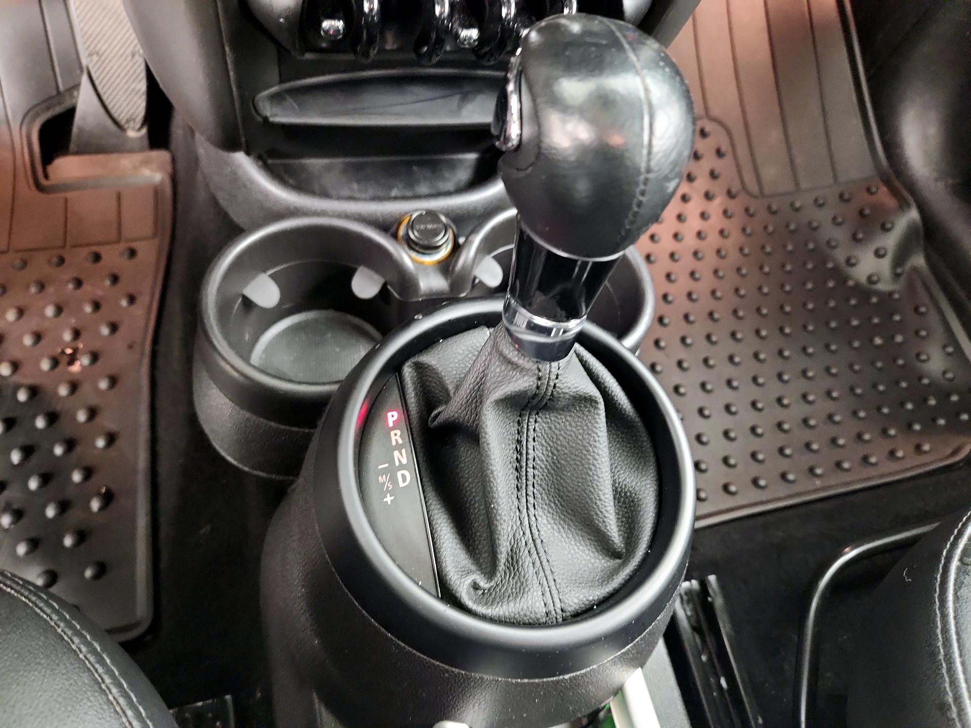 Thumbnail: 2016 MINI Cooper Countryman - 15