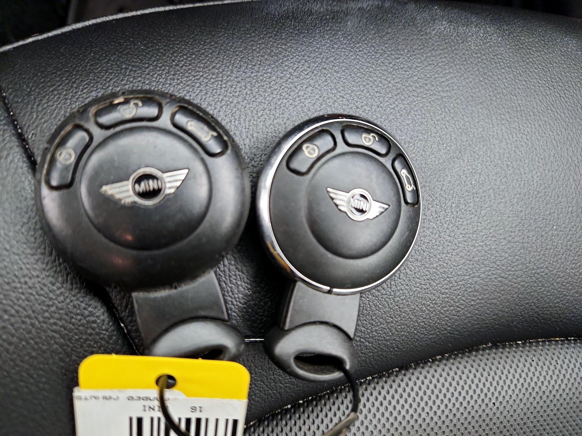 Thumbnail: 2016 MINI Cooper Countryman - 20